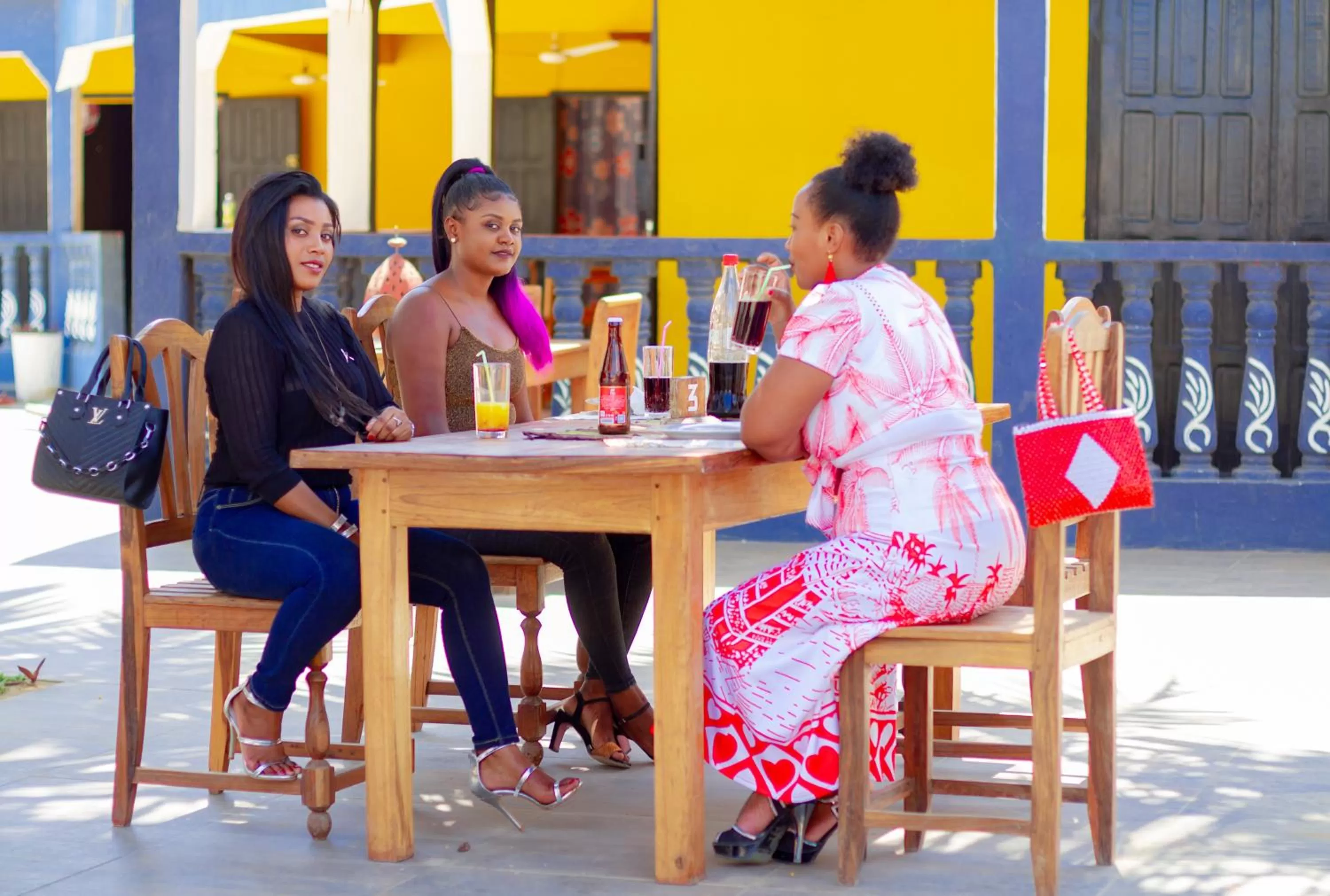 Restaurant/places to eat in Bohobé Naboty