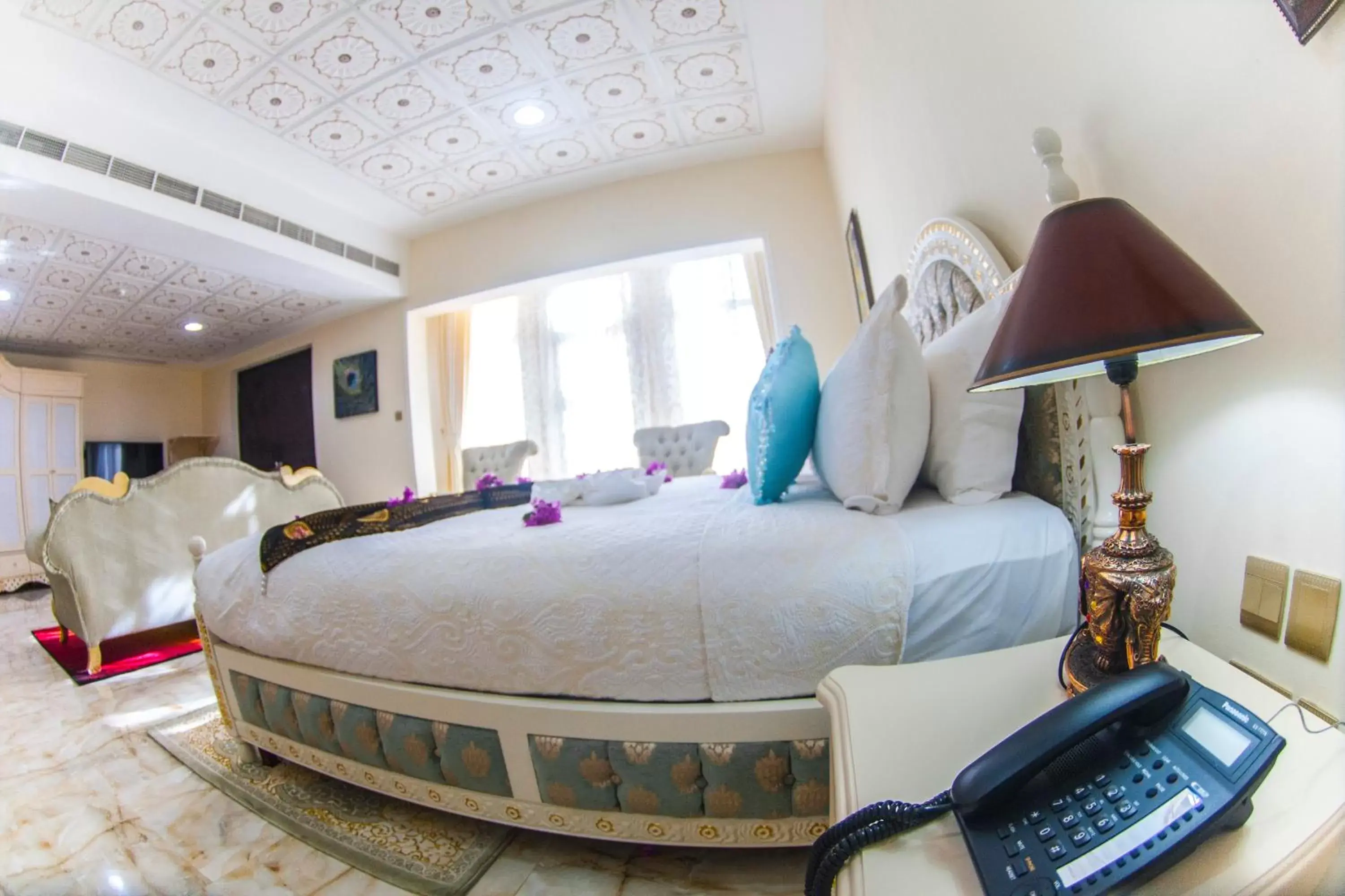 Bedroom, Bed in Madinat Al Bahr Business & Spa Hotel Bedroom, Bed in Madinat Al Bahr Business & Spa Hotel