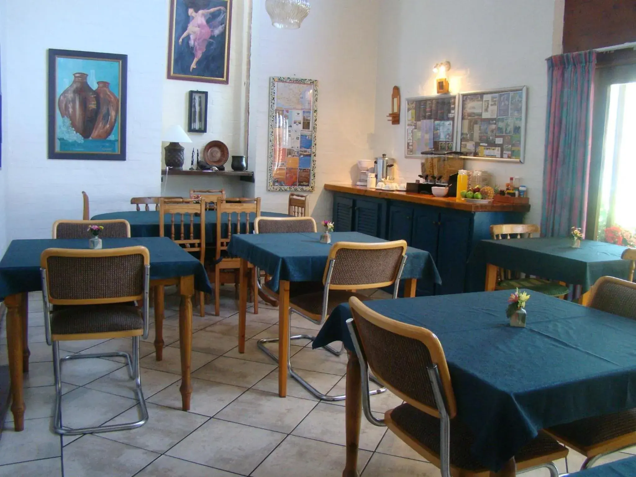 Dining area, Restaurant/Places to Eat in Aqua Marine Guest House