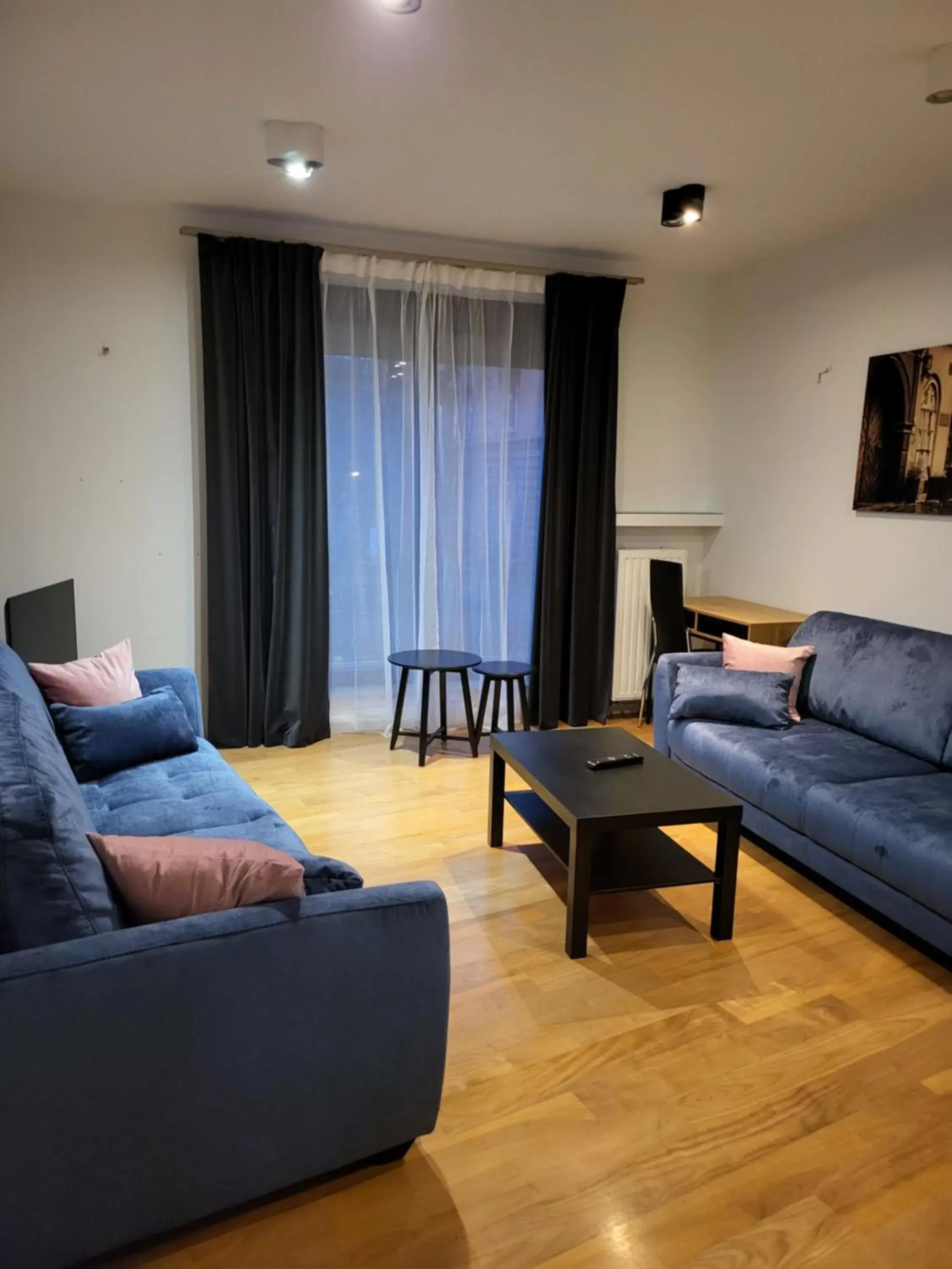 Economy Quadruple Room in Amber Hostel Szlak Economy Quadruple Room in Amber Hostel Szlak