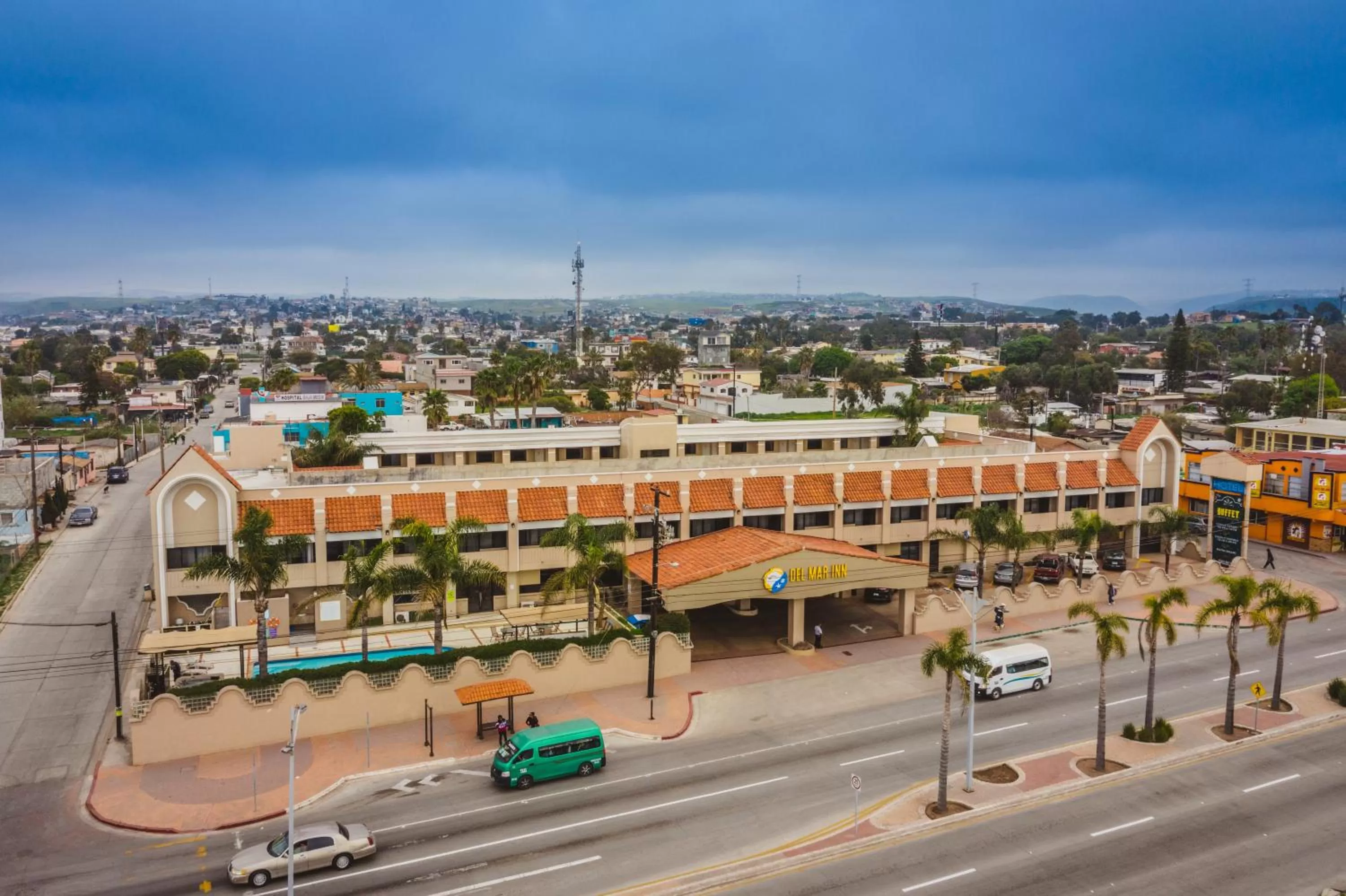 Property building in Del Mar Inn Rosarito