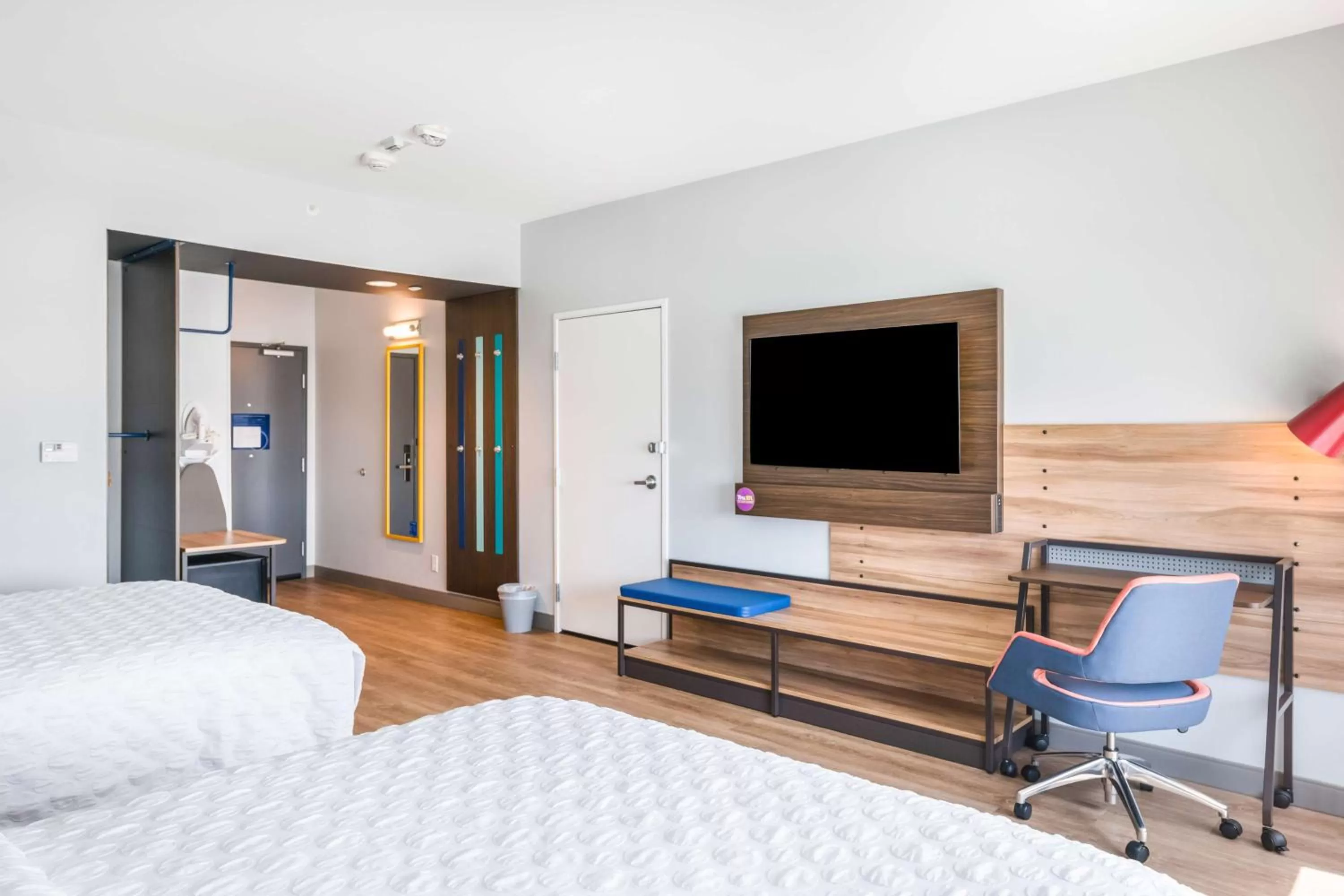 Bedroom, Bed in Tru By Hilton Midland, Tx