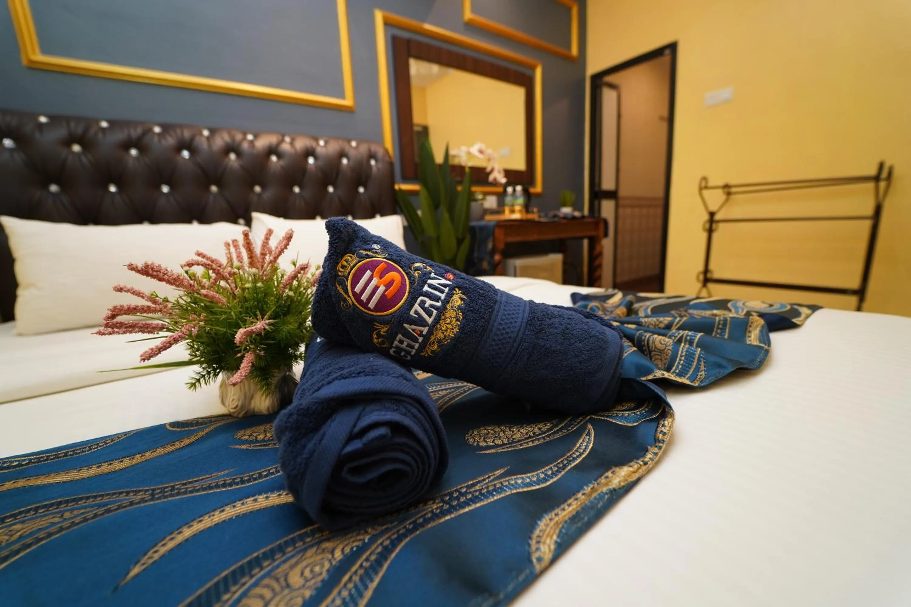 Bed in Ghazrin's Classic Hotel JB