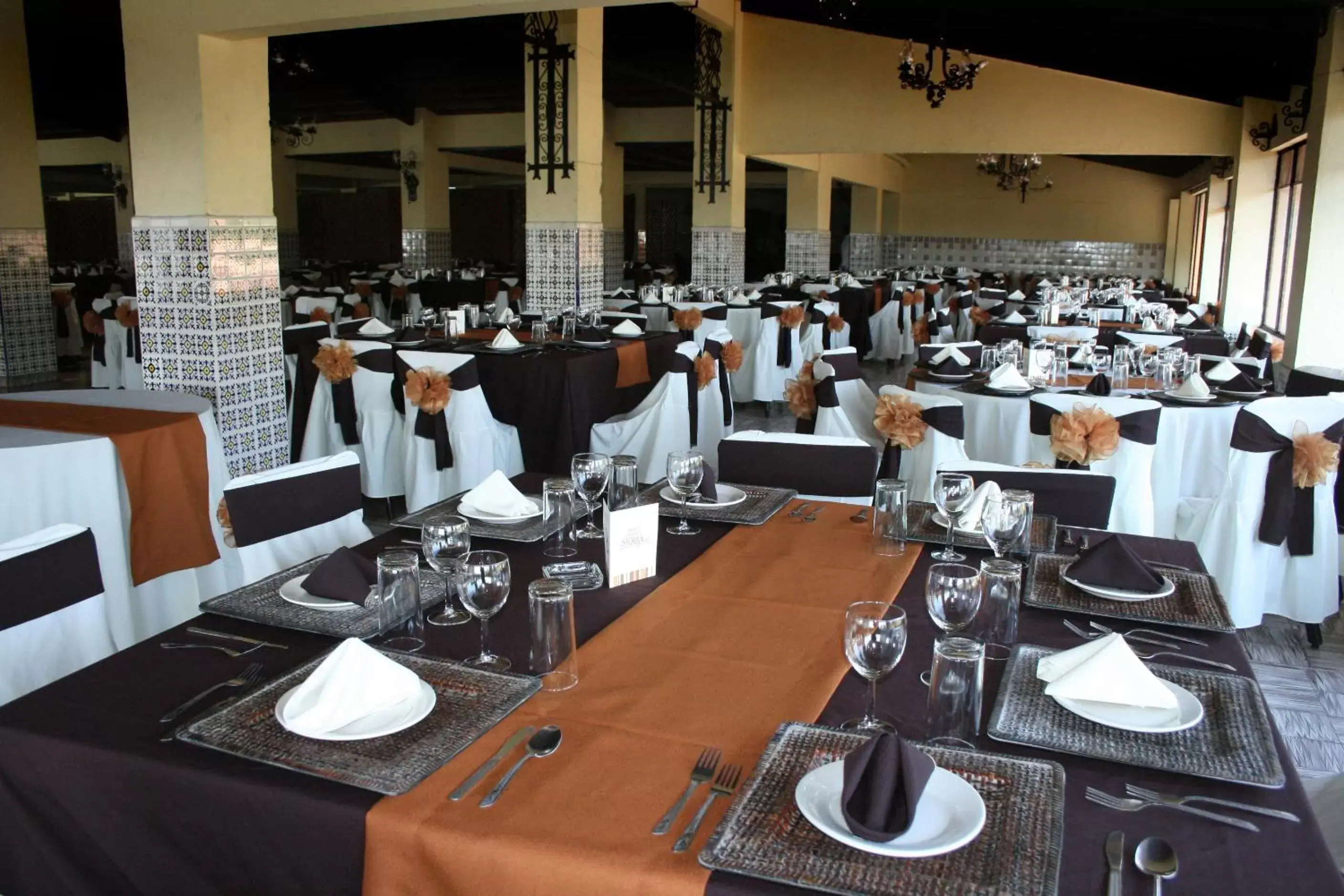 Area and facilities, Restaurant/Places to Eat in Hotel Pie de la Sierra