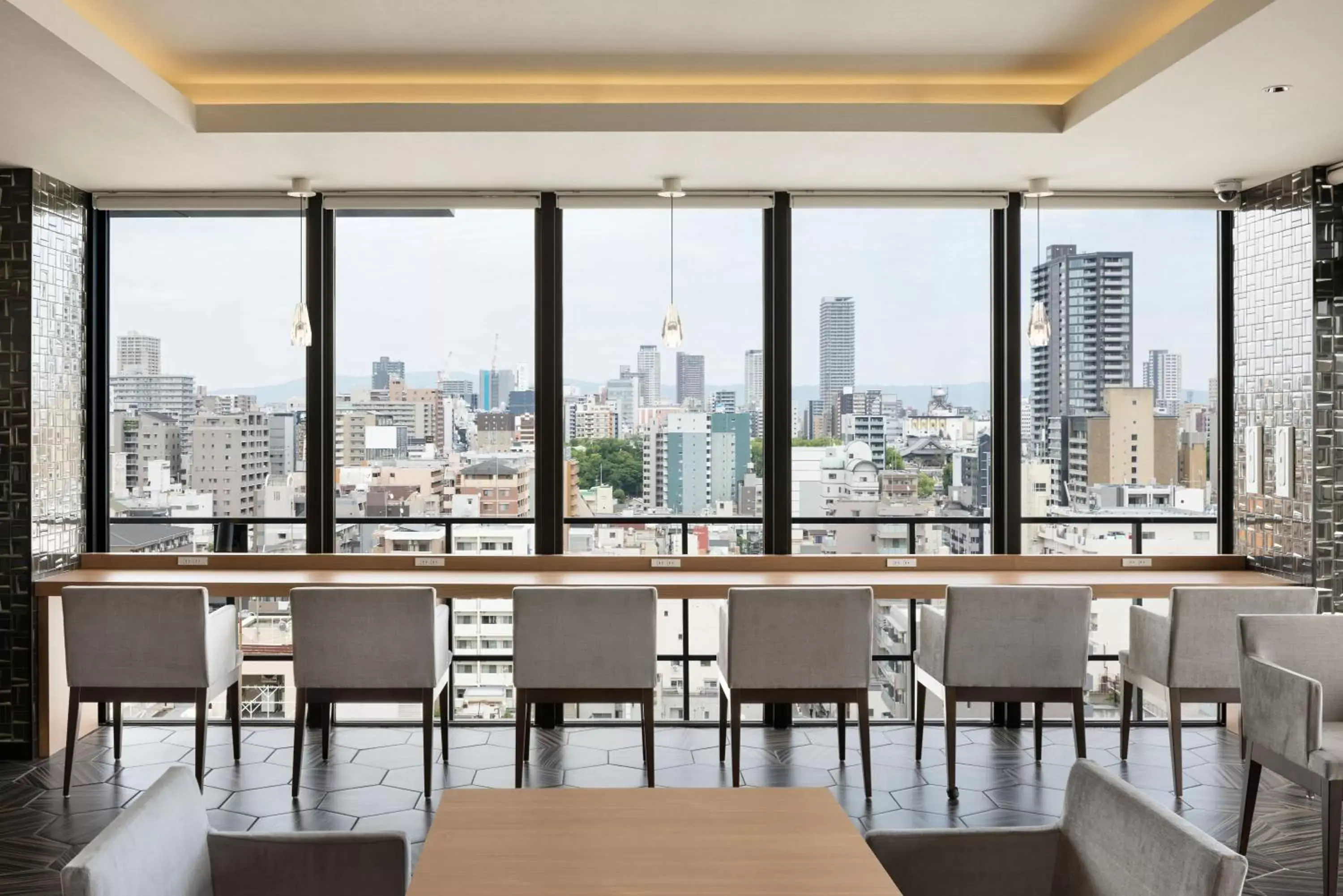 Restaurant/places to eat in the b namba-kuromon Restaurant/places to eat in the b namba-kuromon