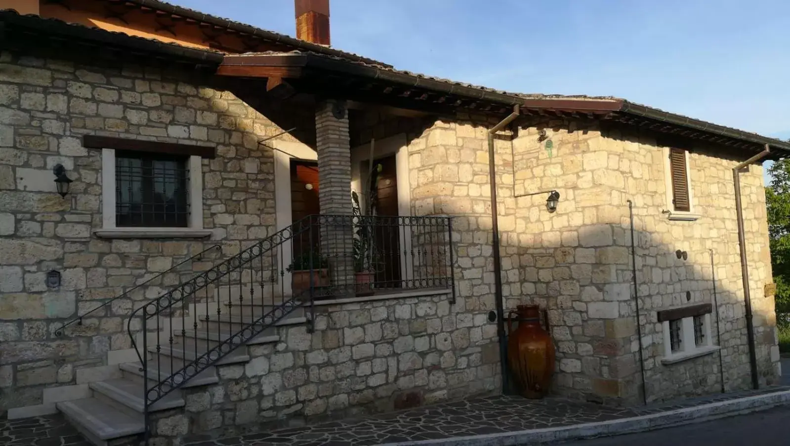 Property Building in Agriturismo La Cantina