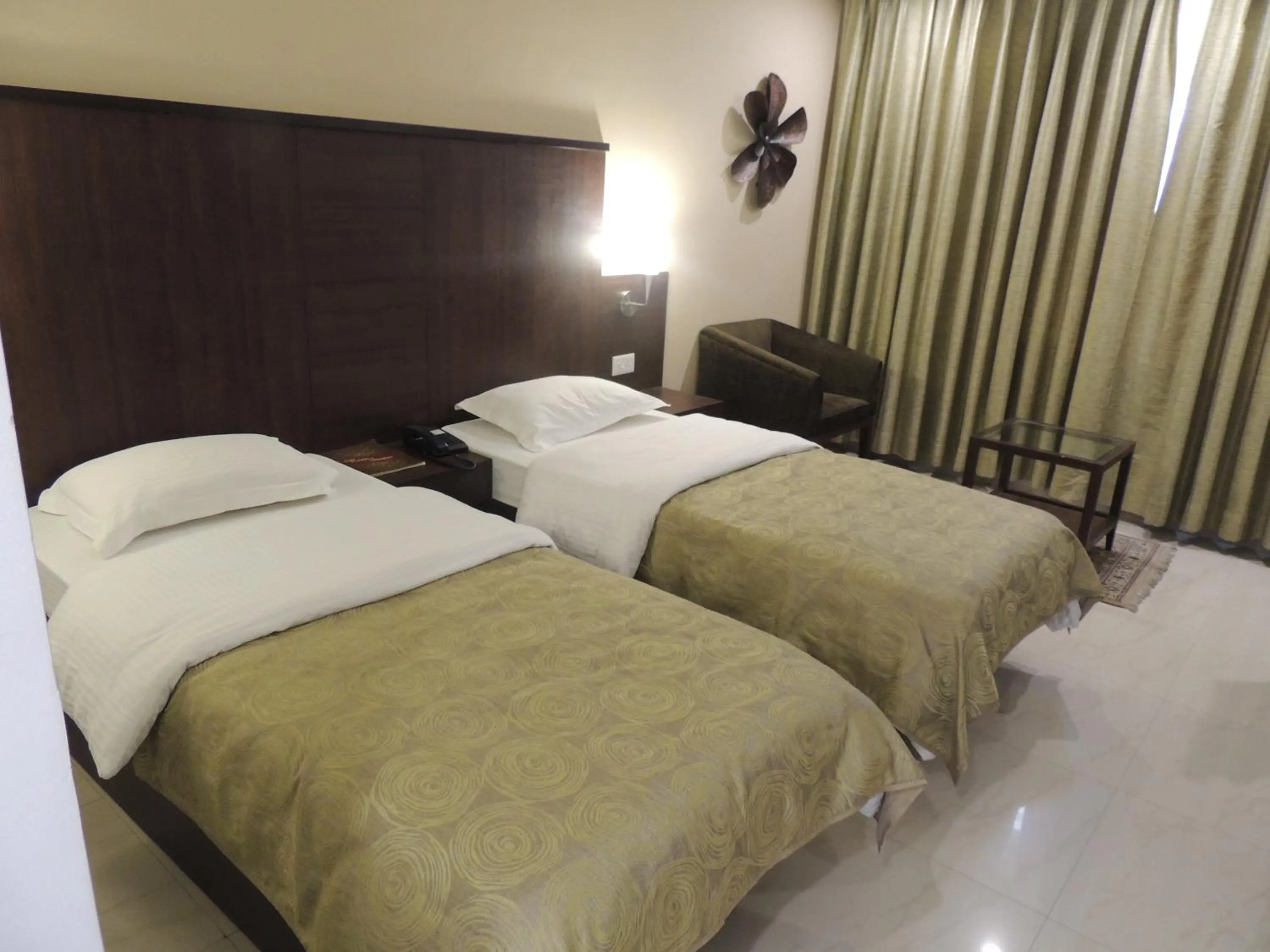 Bed in Diamond Hotel