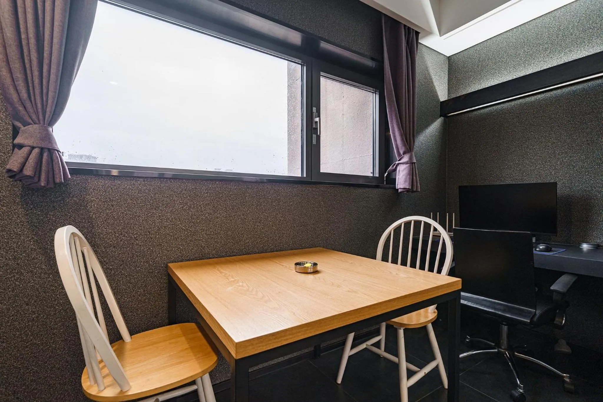 Dining Area in Hotel Irene