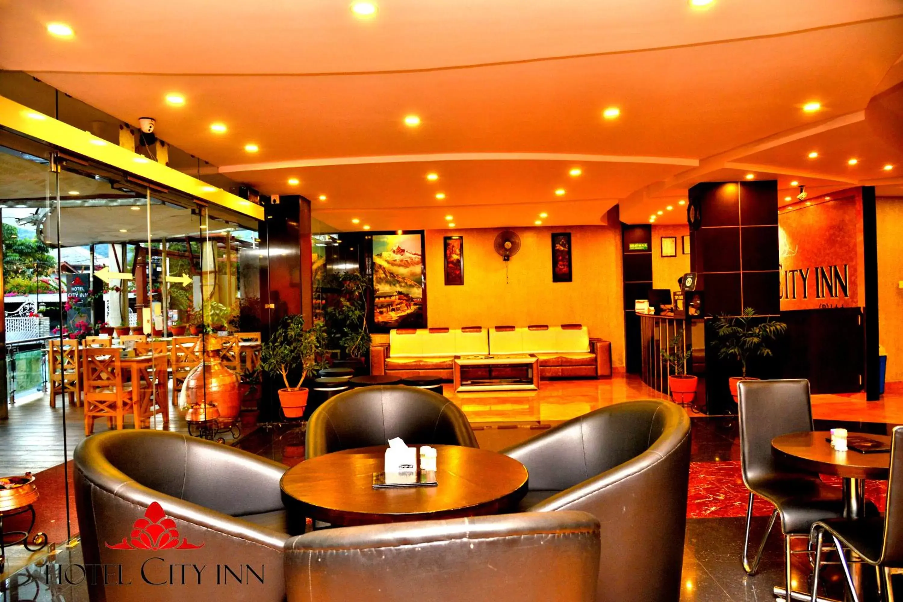 Lobby or reception, Lounge/Bar in Hotel City Inn - Mountain View