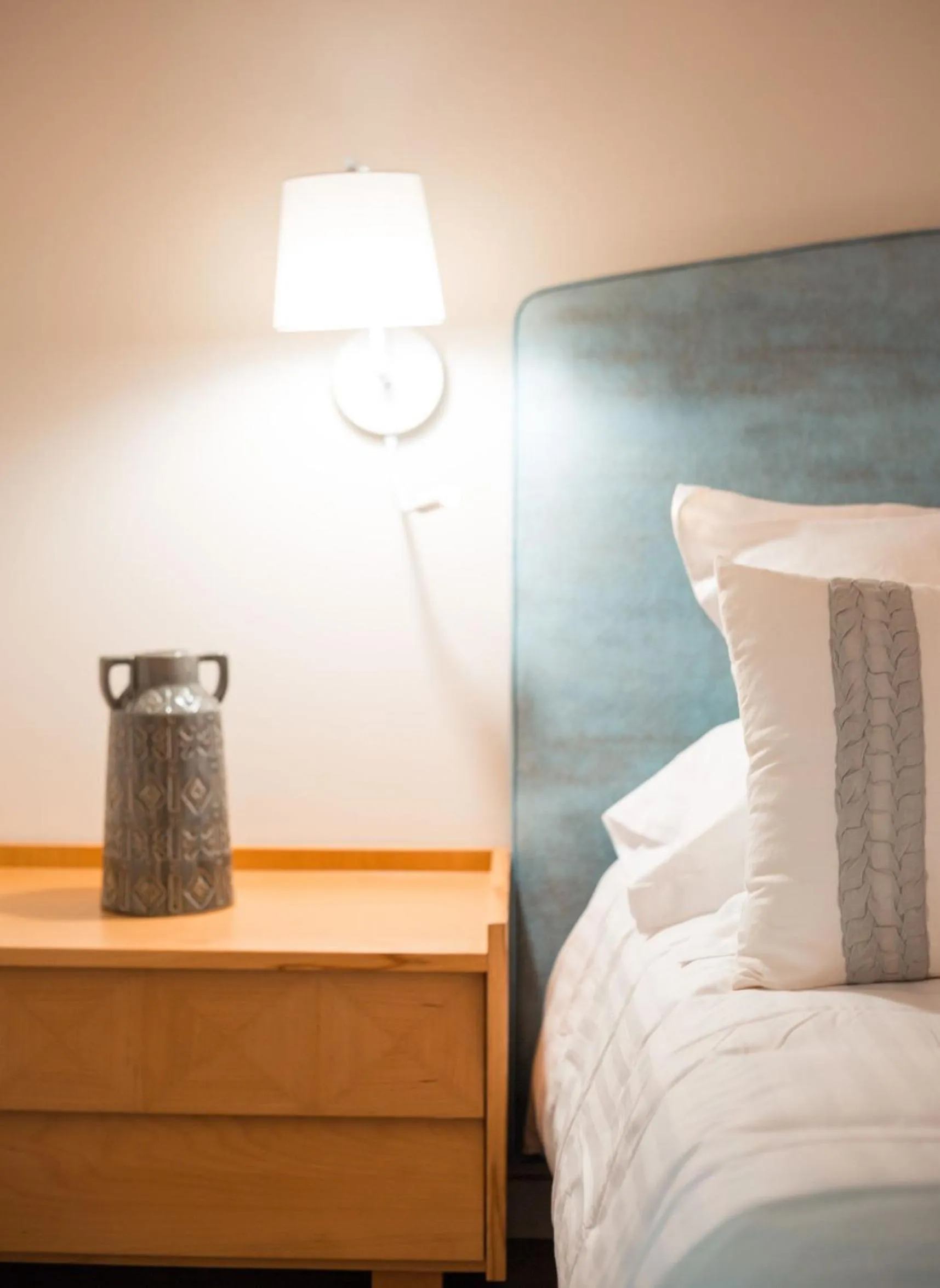 Bed in Hotel****Spa & Restaurant Cantemerle