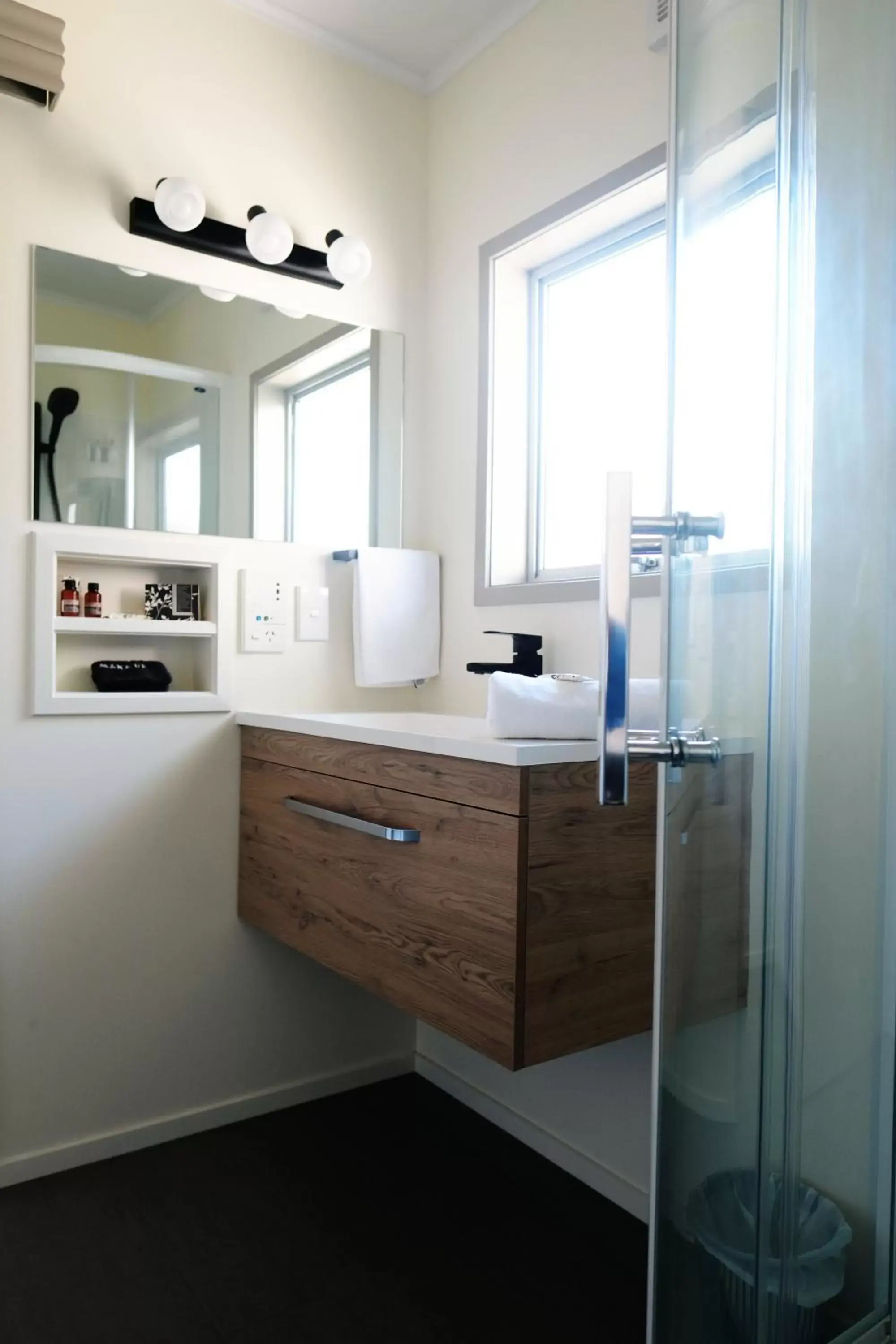 Bathroom in Tairua Shores Motel