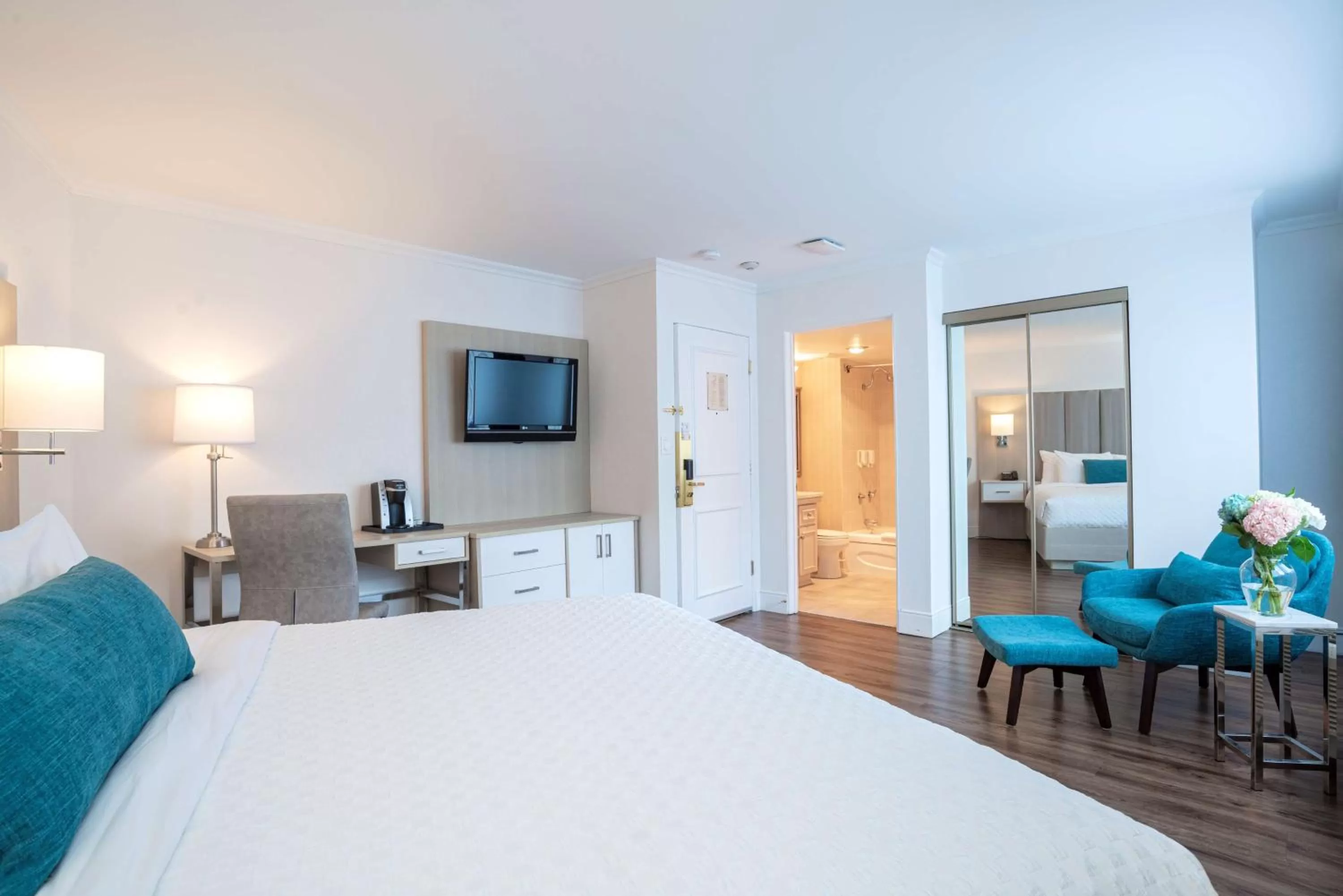 King Room - Non-Smoking in Best Western Dorchester Hotel