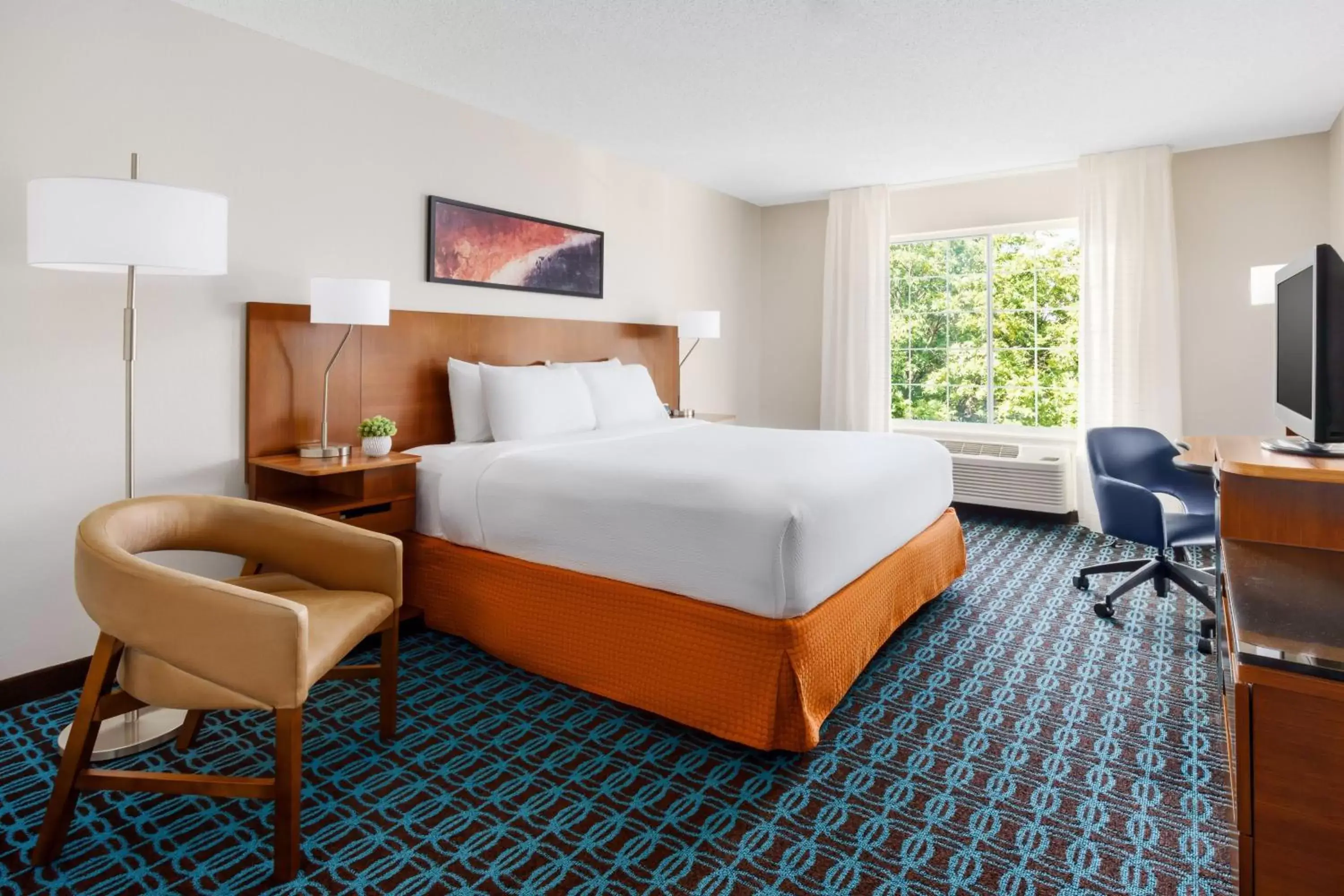 Photo of the whole room in Fairfield Inn and Suites by Marriott Houston The Woodlands