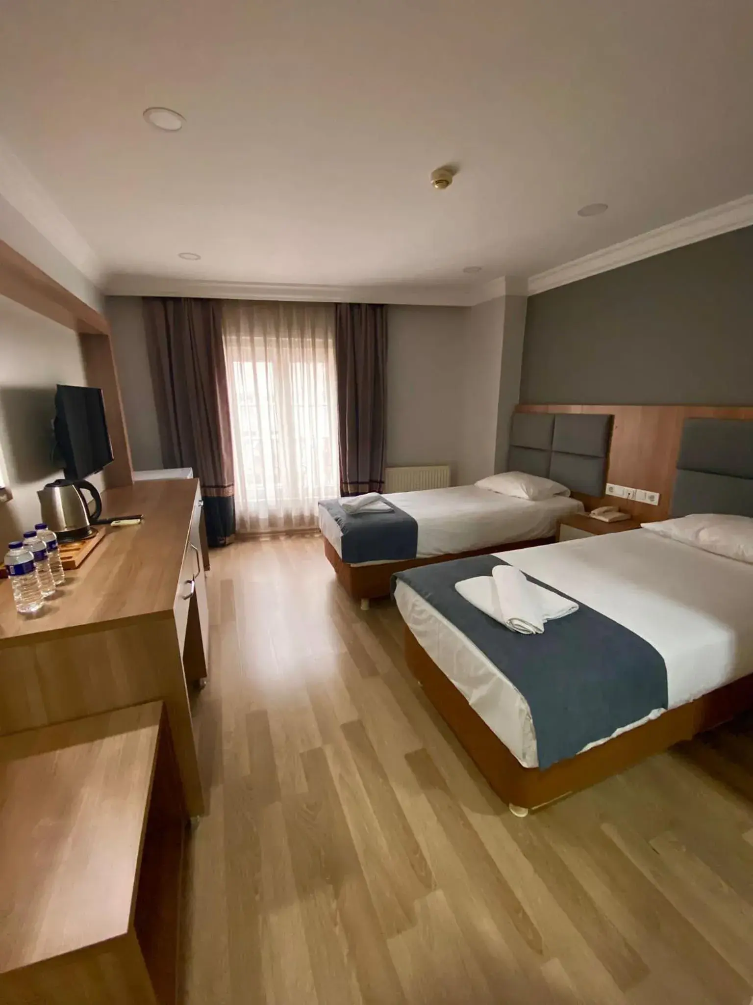 Bed in Kafkas Hotel Istanbul Bed in Kafkas Hotel Istanbul