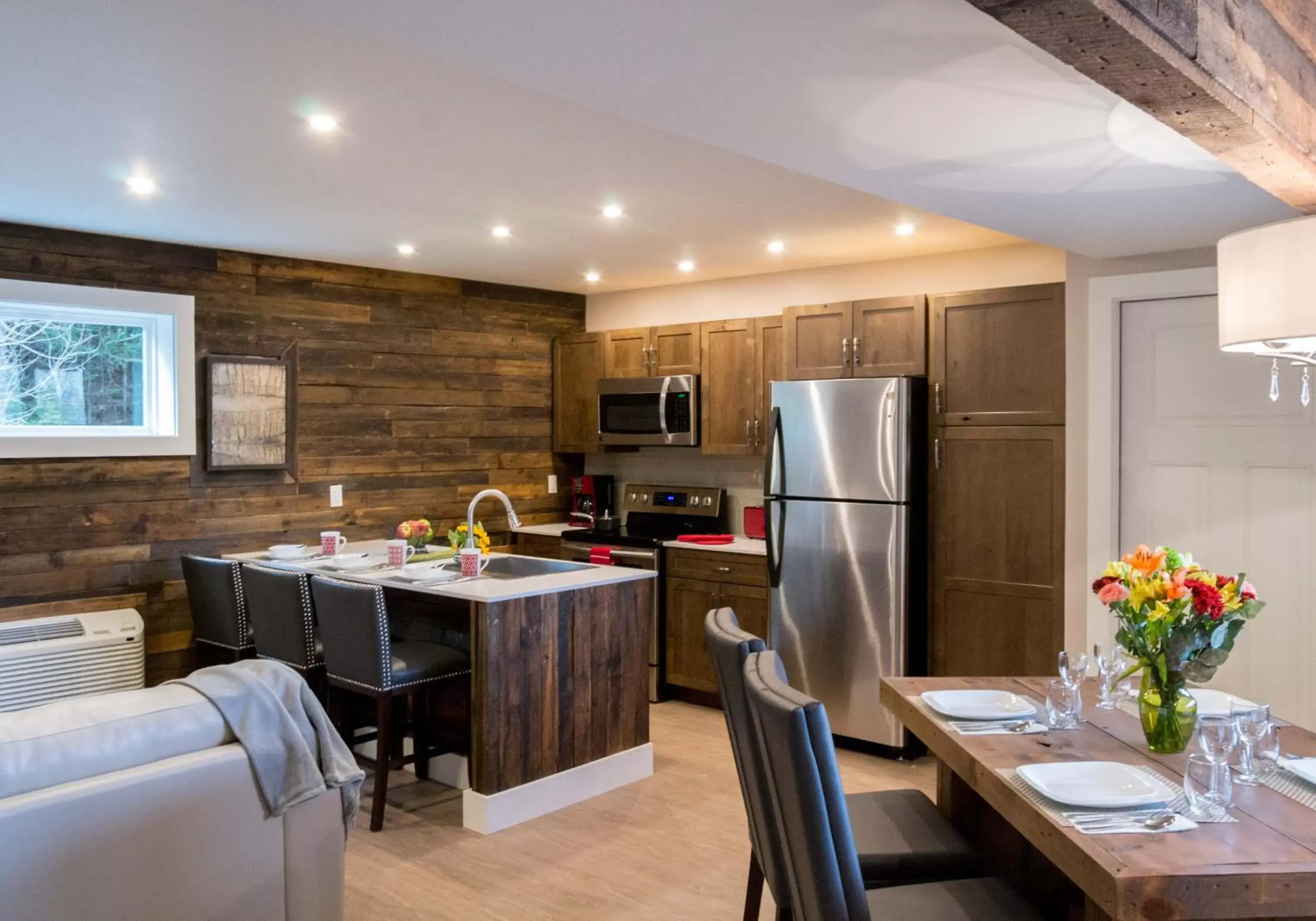 Two-Bedroom Apartment in Lake Placid Inn: Residences
