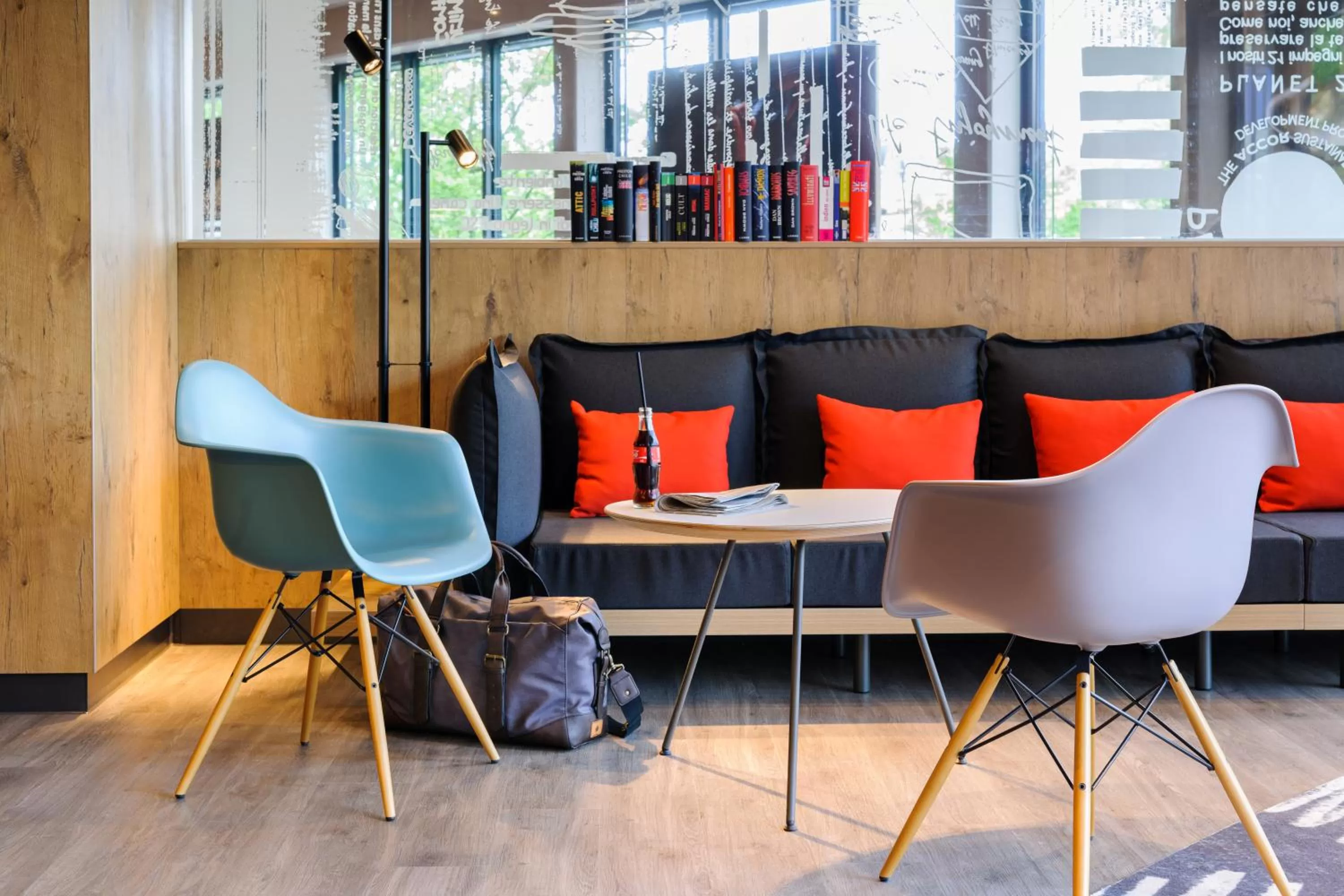 Library in ibis Konstanz