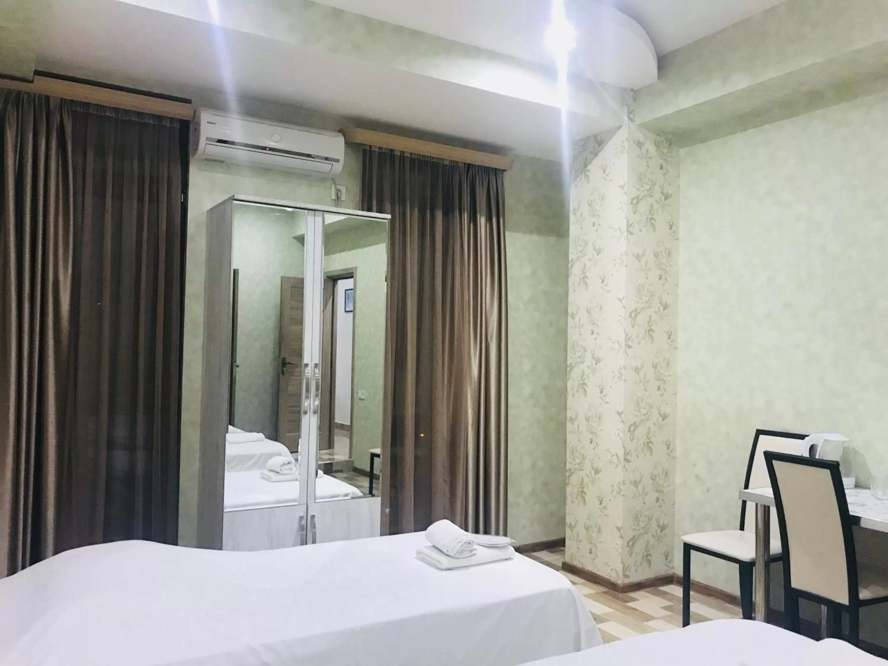 Photo of the whole room in Hotel Tourist