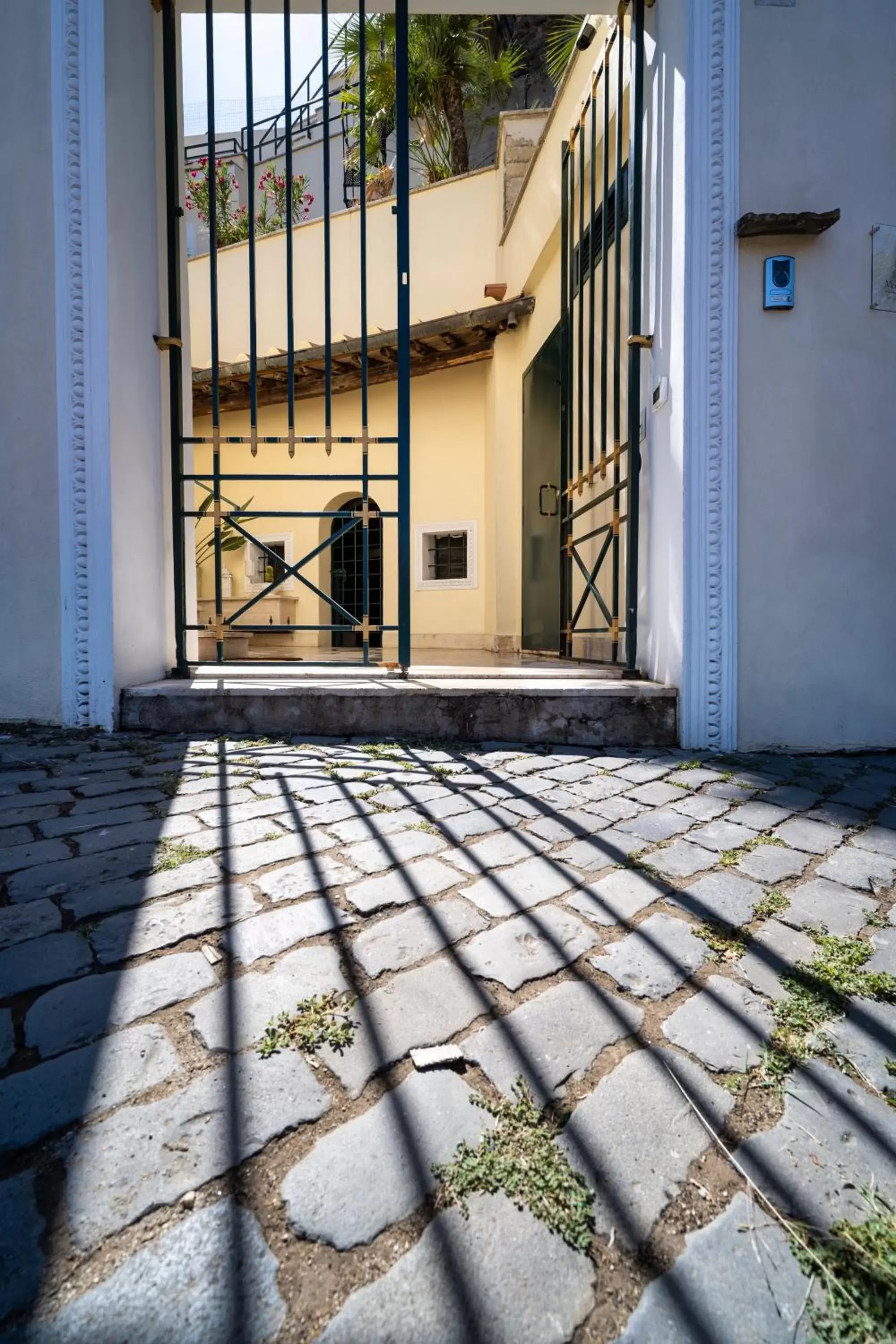 Facade/entrance in Monastero dei Santi