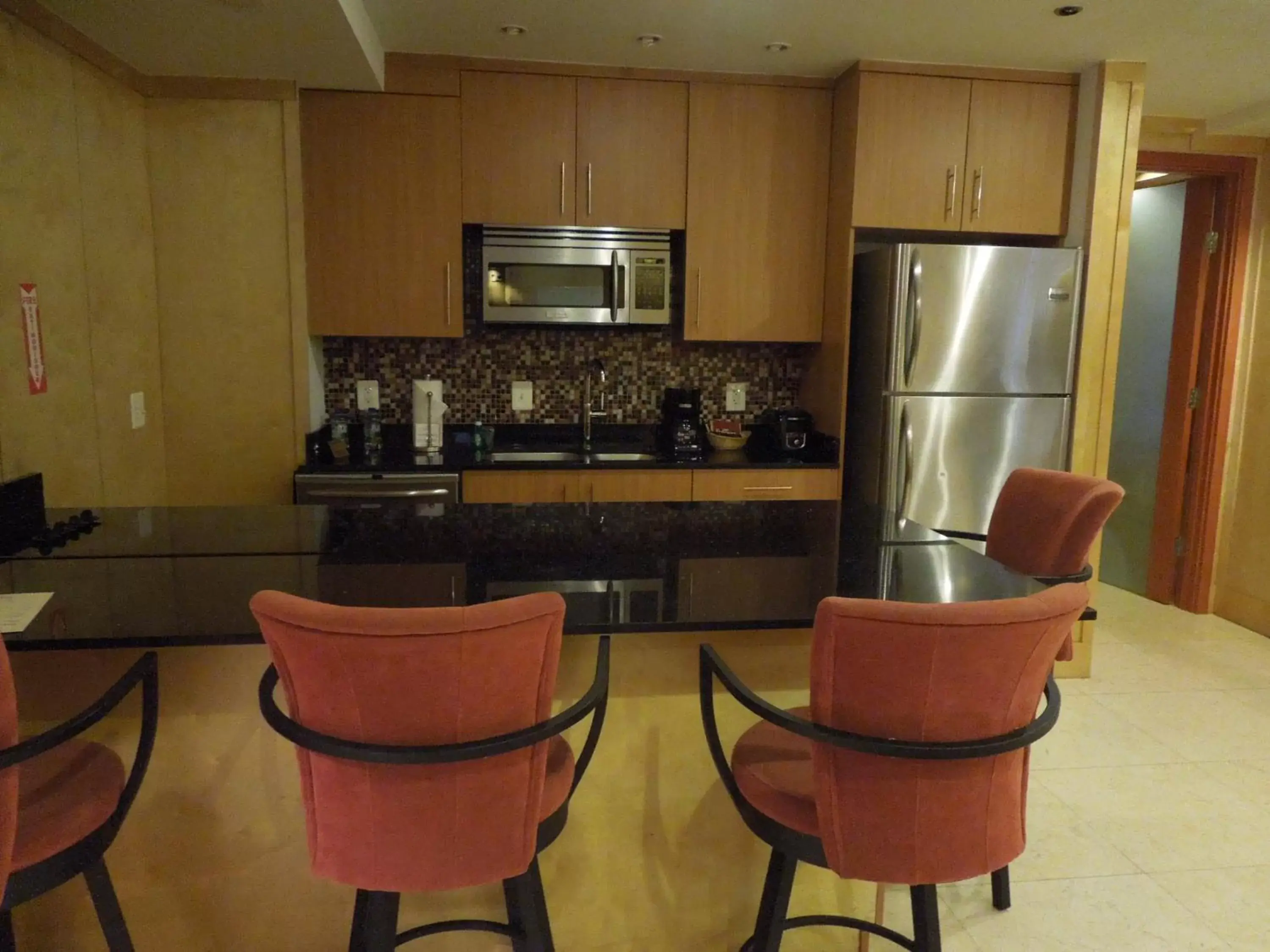 Kitchen or kitchenette, Kitchen/Kitchenette in The Eldon Luxury Suites