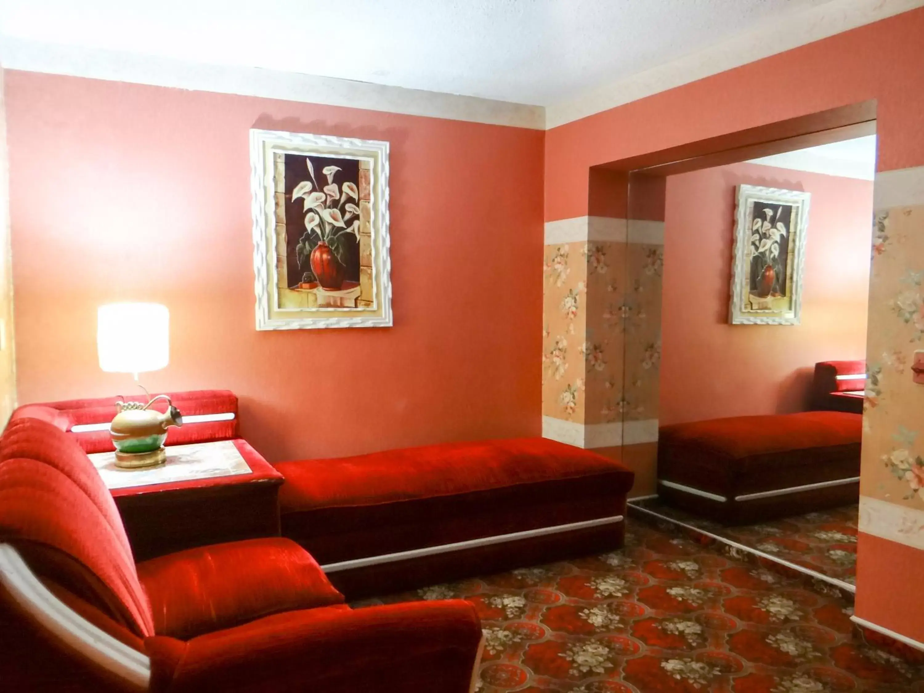 Seating Area in El Gran Marques Hotel/Motel