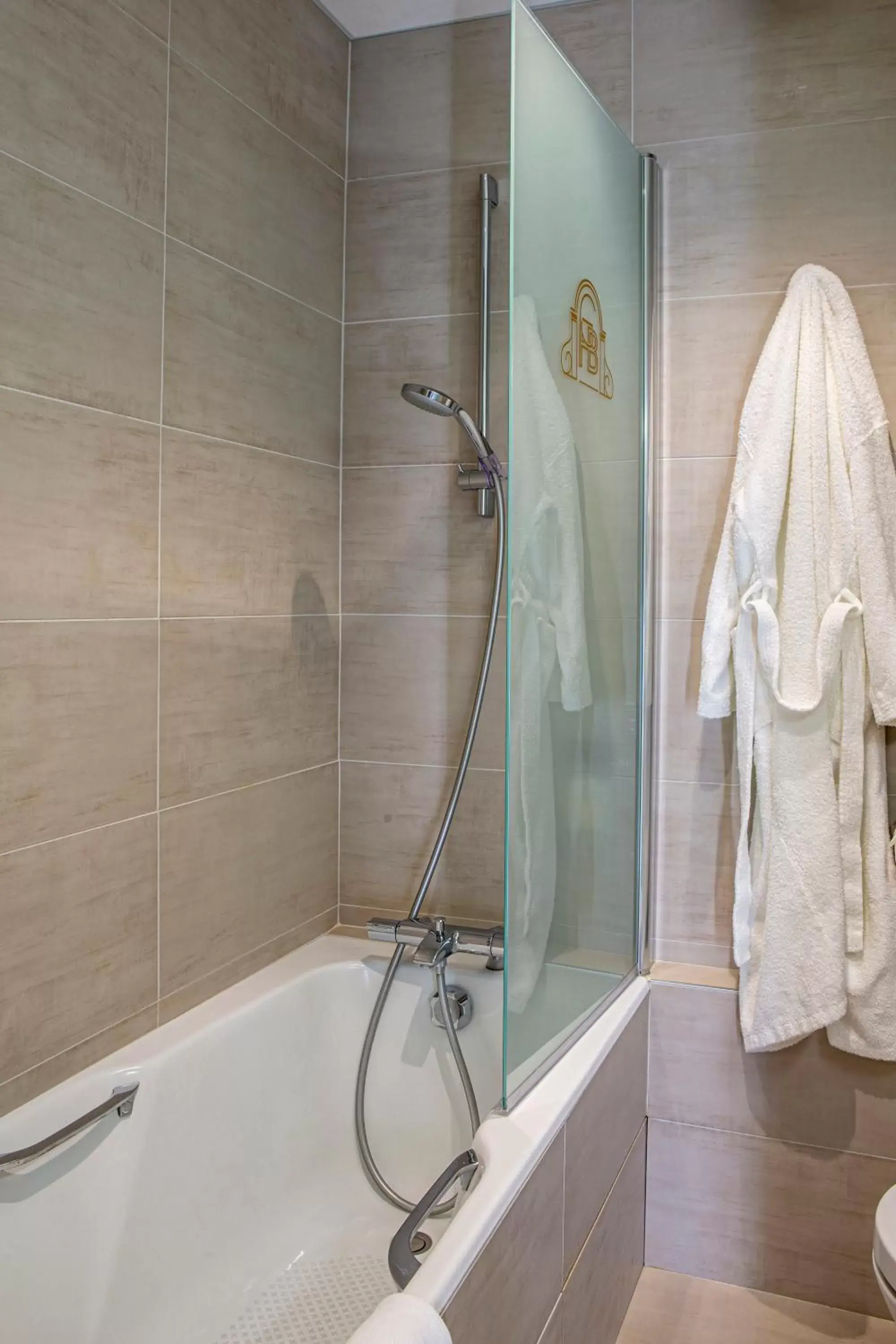 Shower, Bathroom in Best Western Grand Hotel de Bordeaux