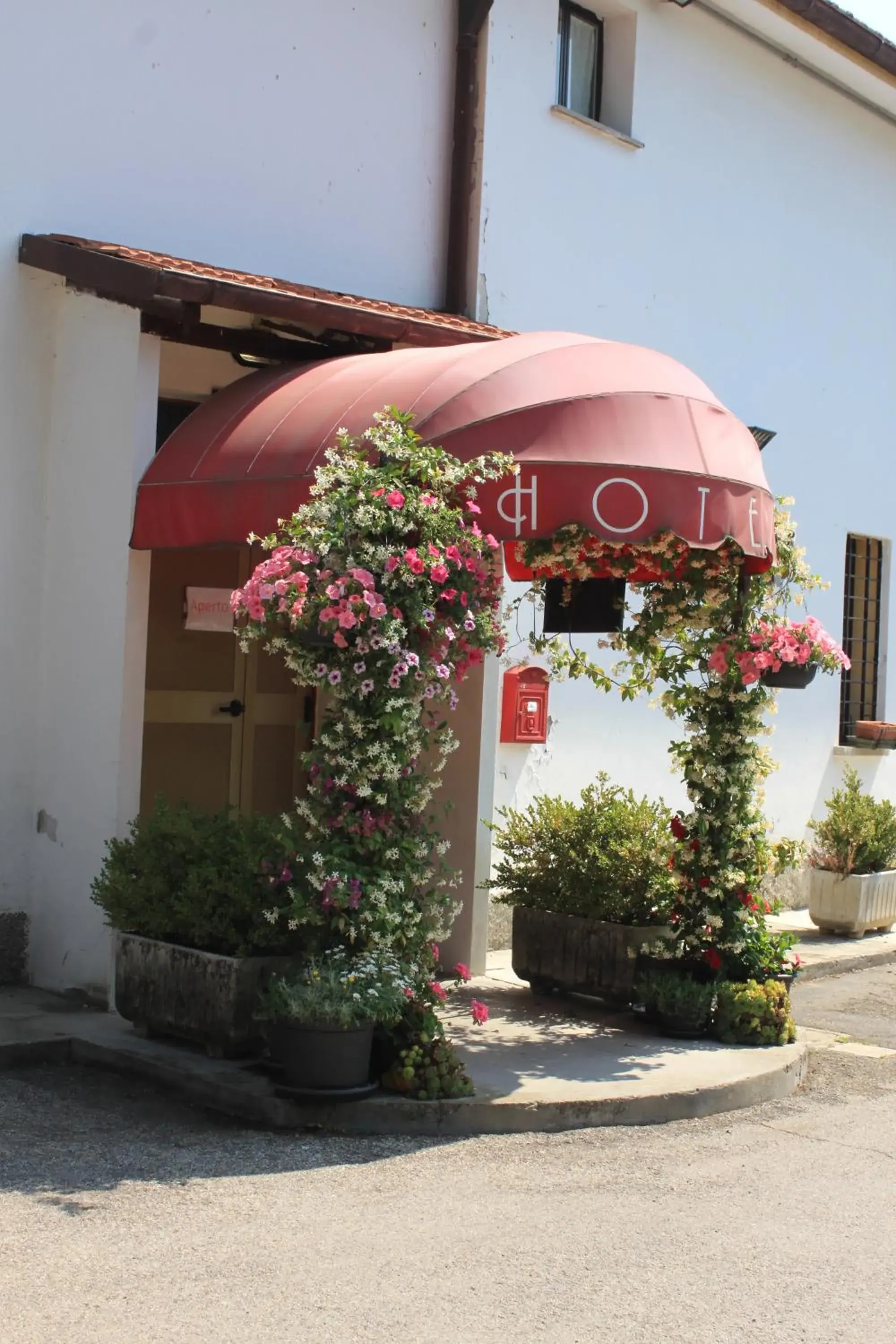 Facade/entrance, Property Building in Hotel Rivazza