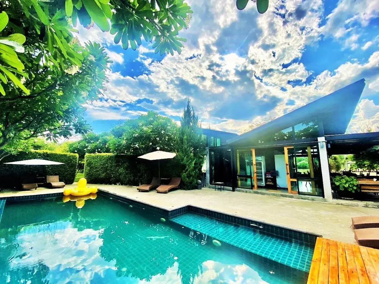 Swimming Pool in Family House Zen Boutique Resort