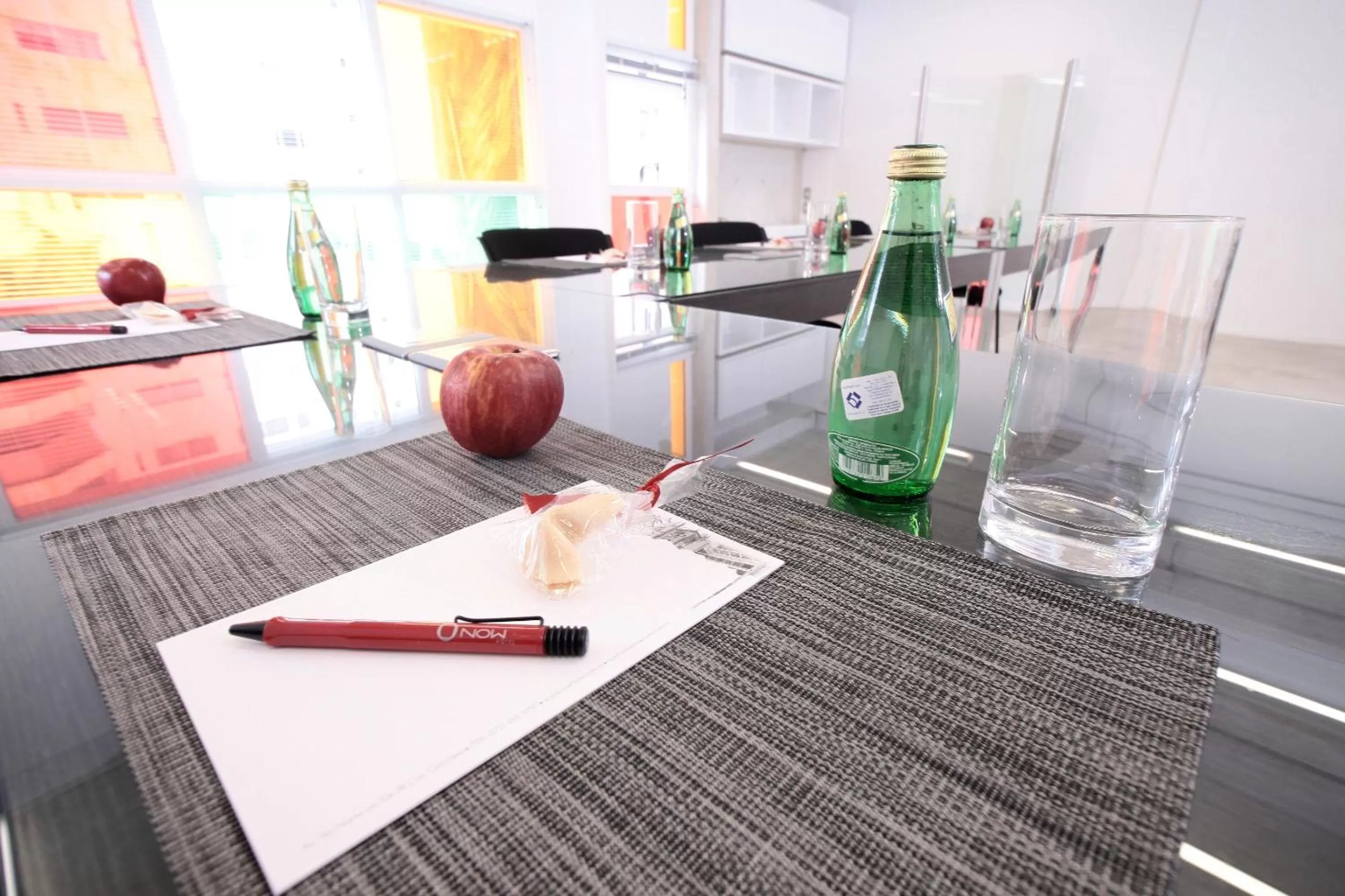 Business facilities in Now Hotel Cali