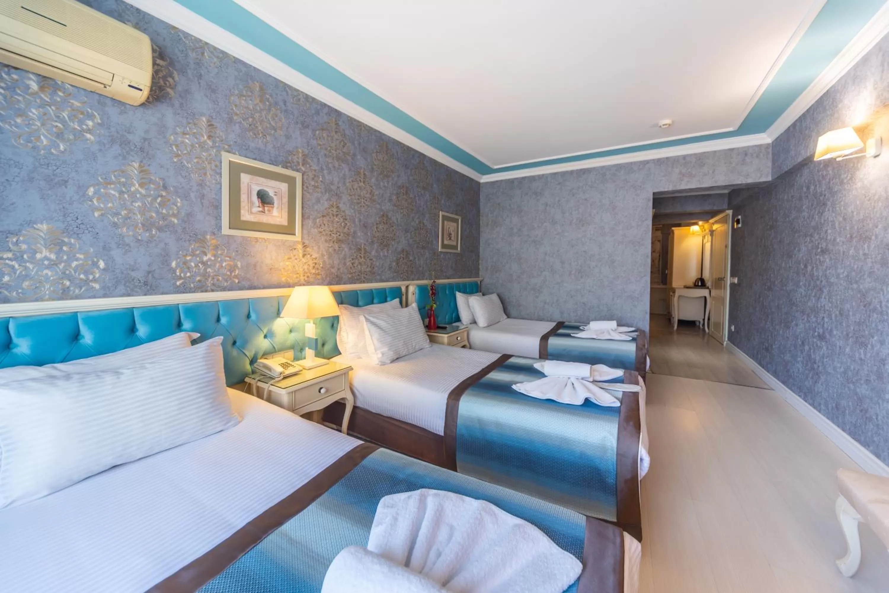 Photo of the whole room, Bed in Viva Deluxe Hotel