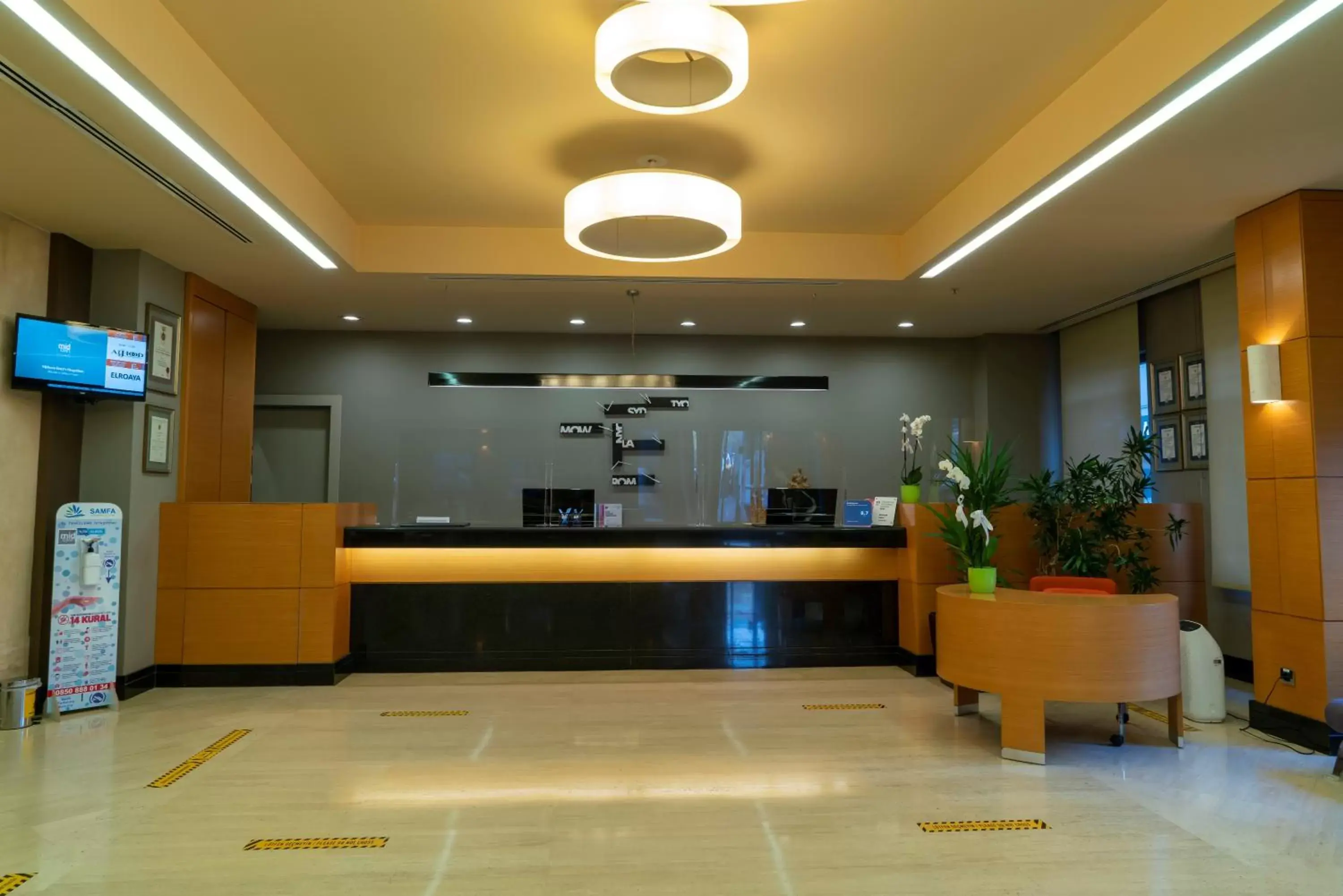 Lobby or reception, Lobby/Reception in Midtown Hotel