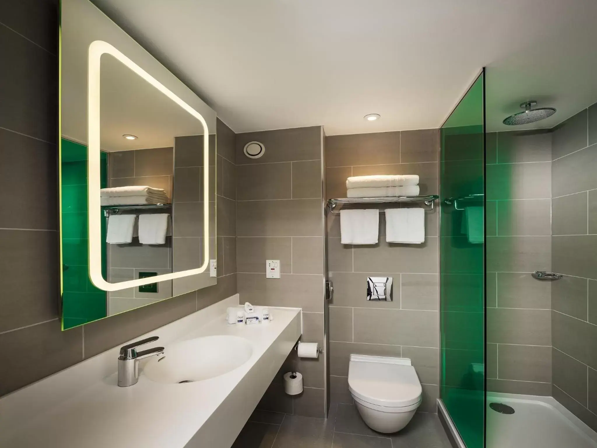 Toilet, Bathroom in Northampton Town Centre Hotel by Accor