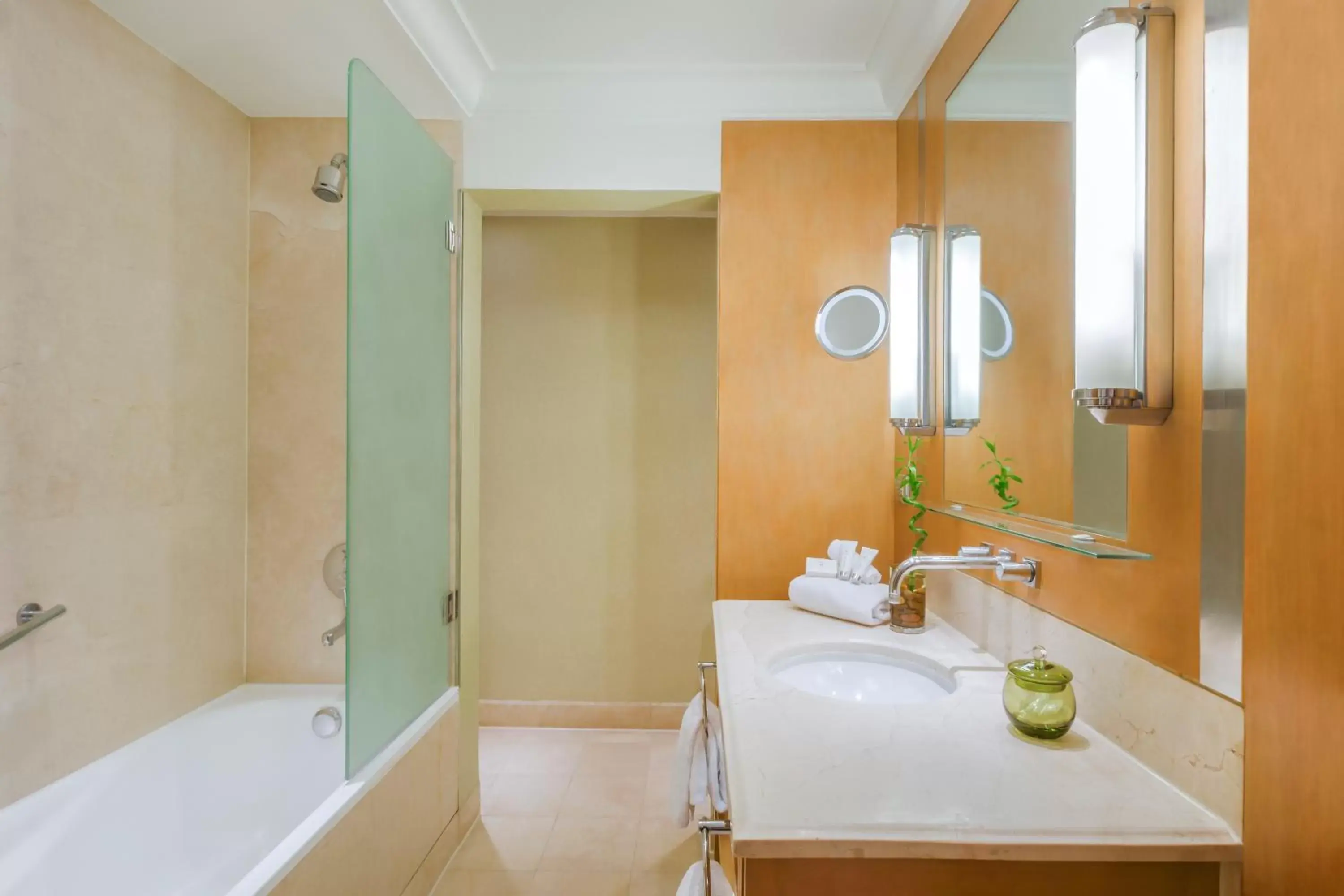 Toilet, Bathroom in Kempinski Nile Hotel, Cairo