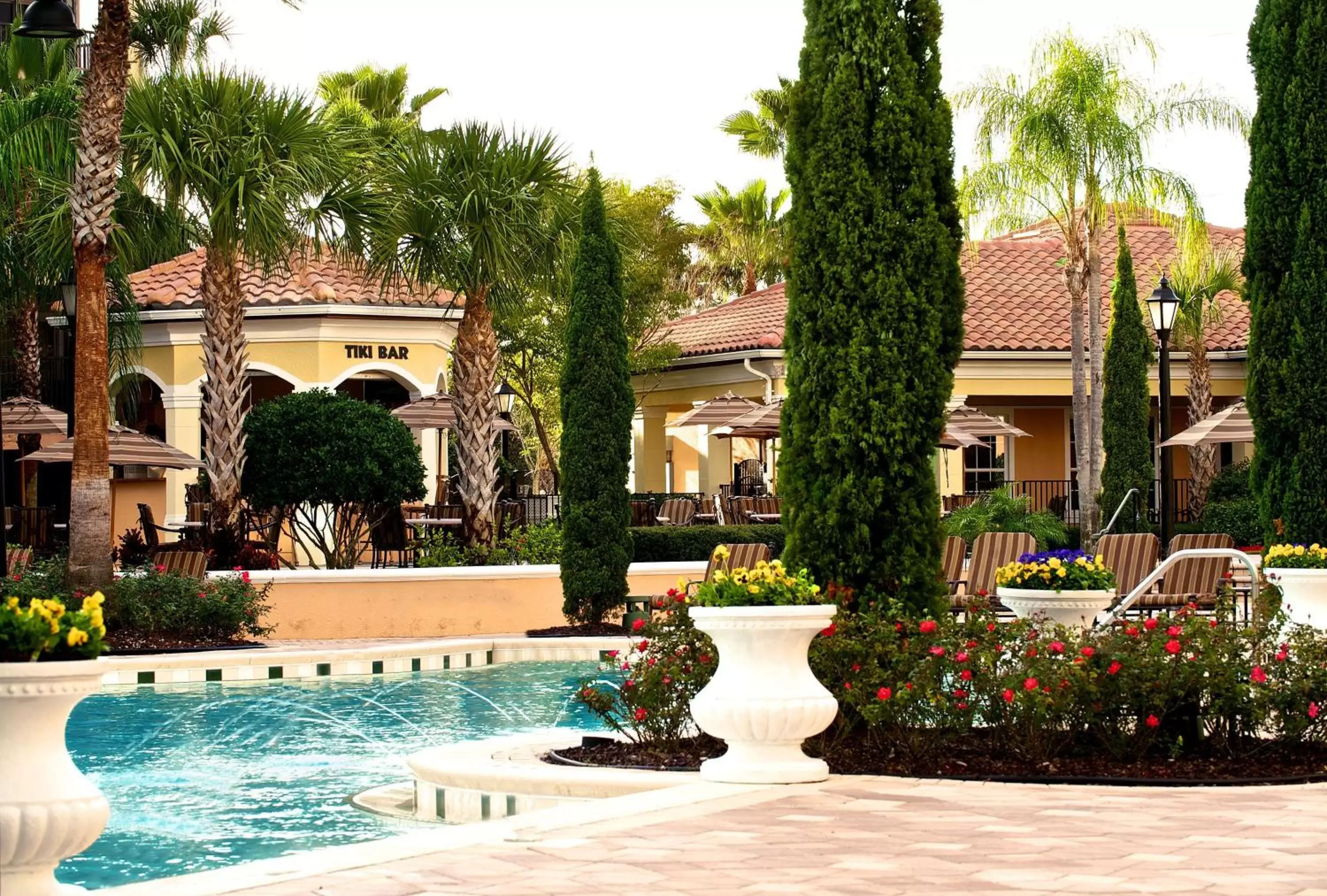 Swimming pool, Property Building in WorldQuest Orlando Resort