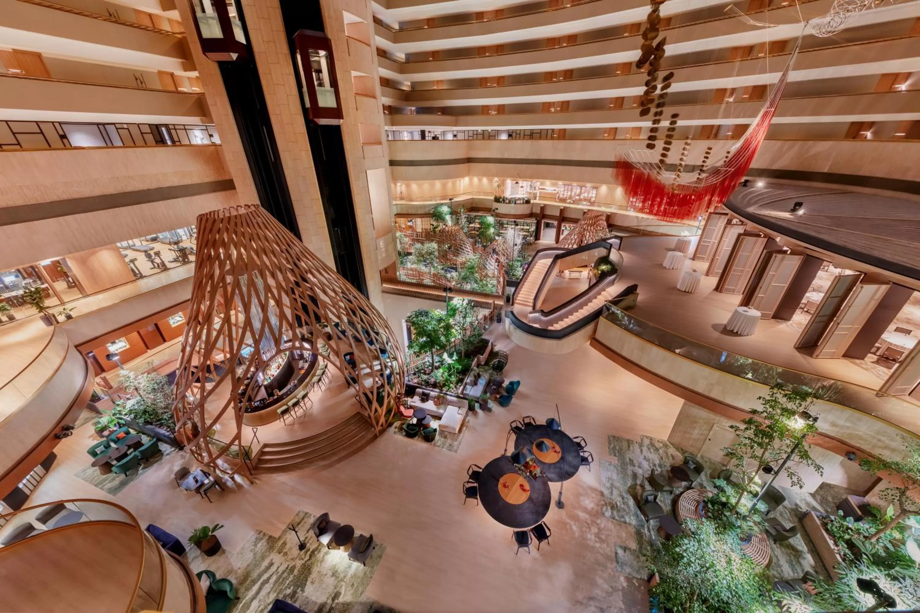 Lobby or reception in PARKROYAL COLLECTION Marina Bay, Singapore