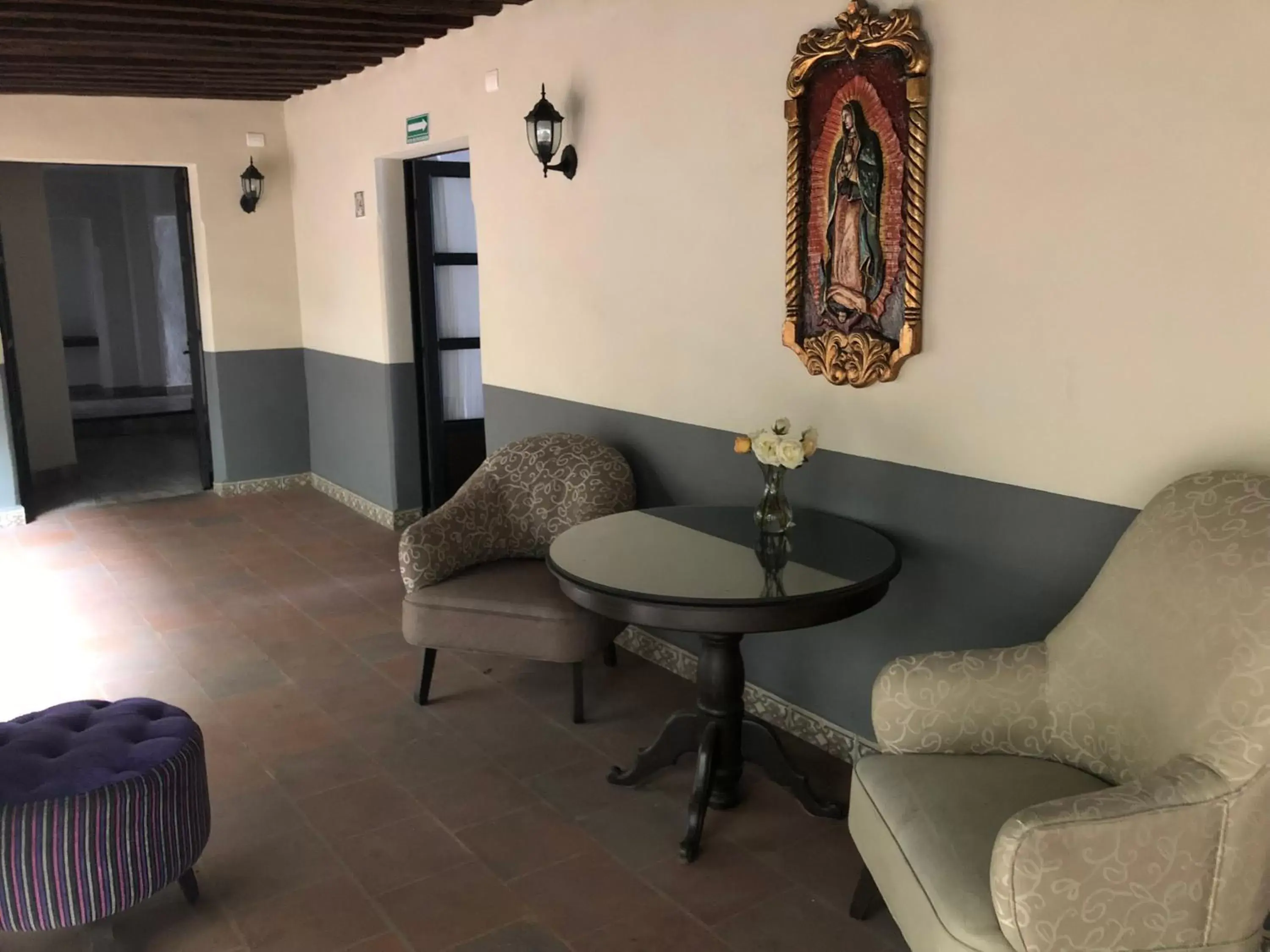 Seating Area in Hotel Frida
