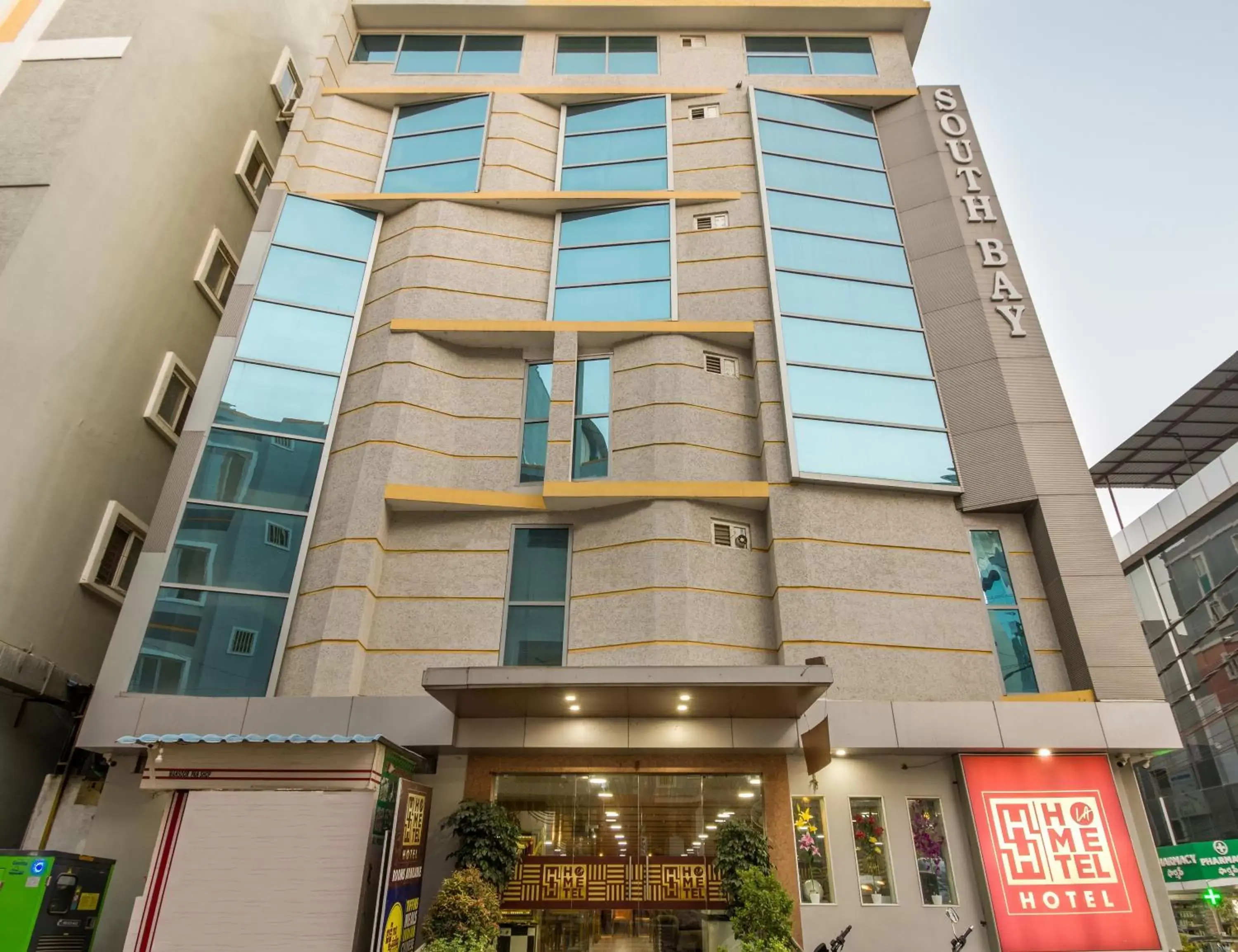 La Hometel Hotel - HITECH City Hyderabad La Hometel Hotel - HITECH City Hyderabad