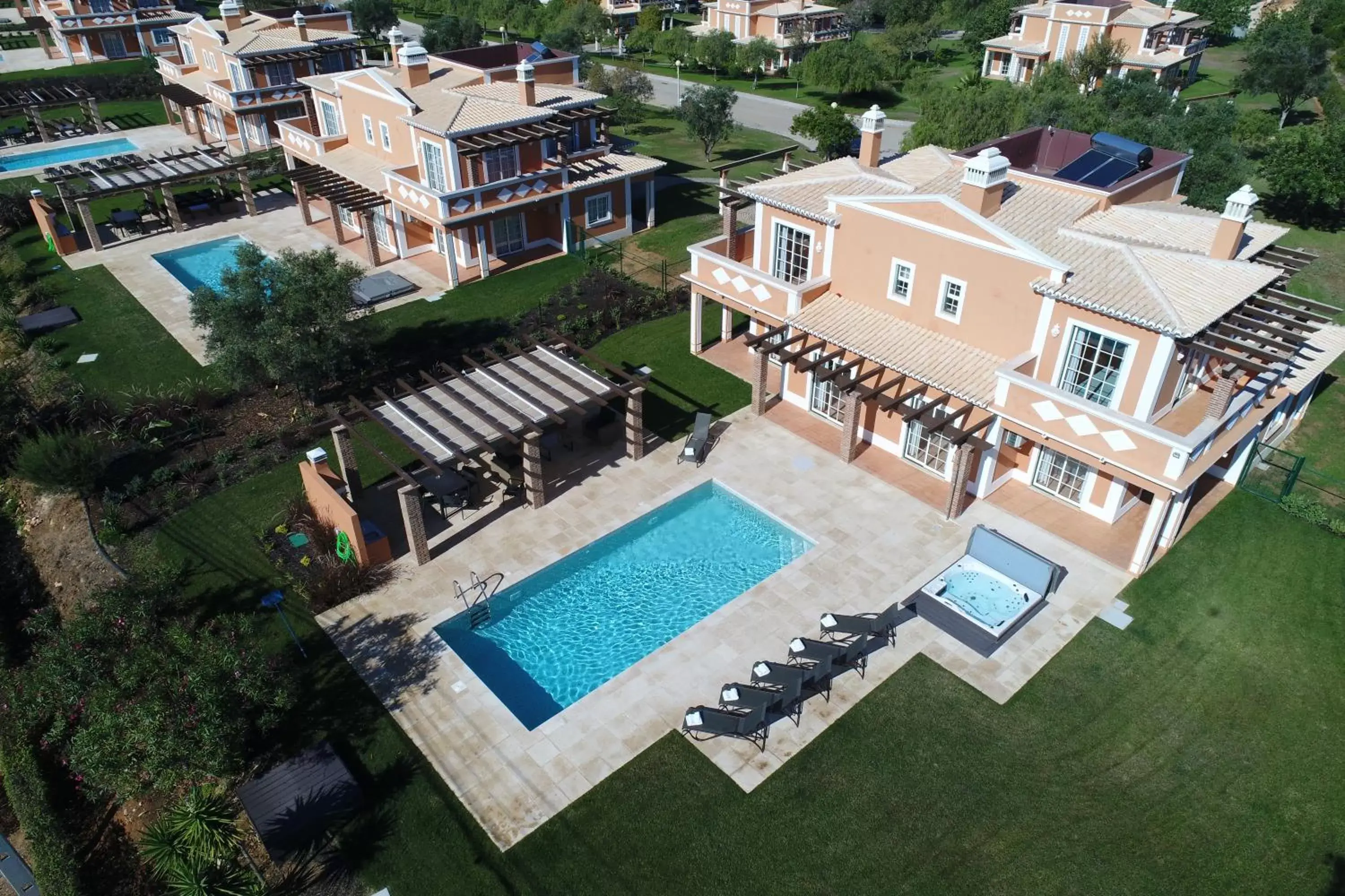 BBQ facilities, Pool View in Colina da Lapa & Villas
