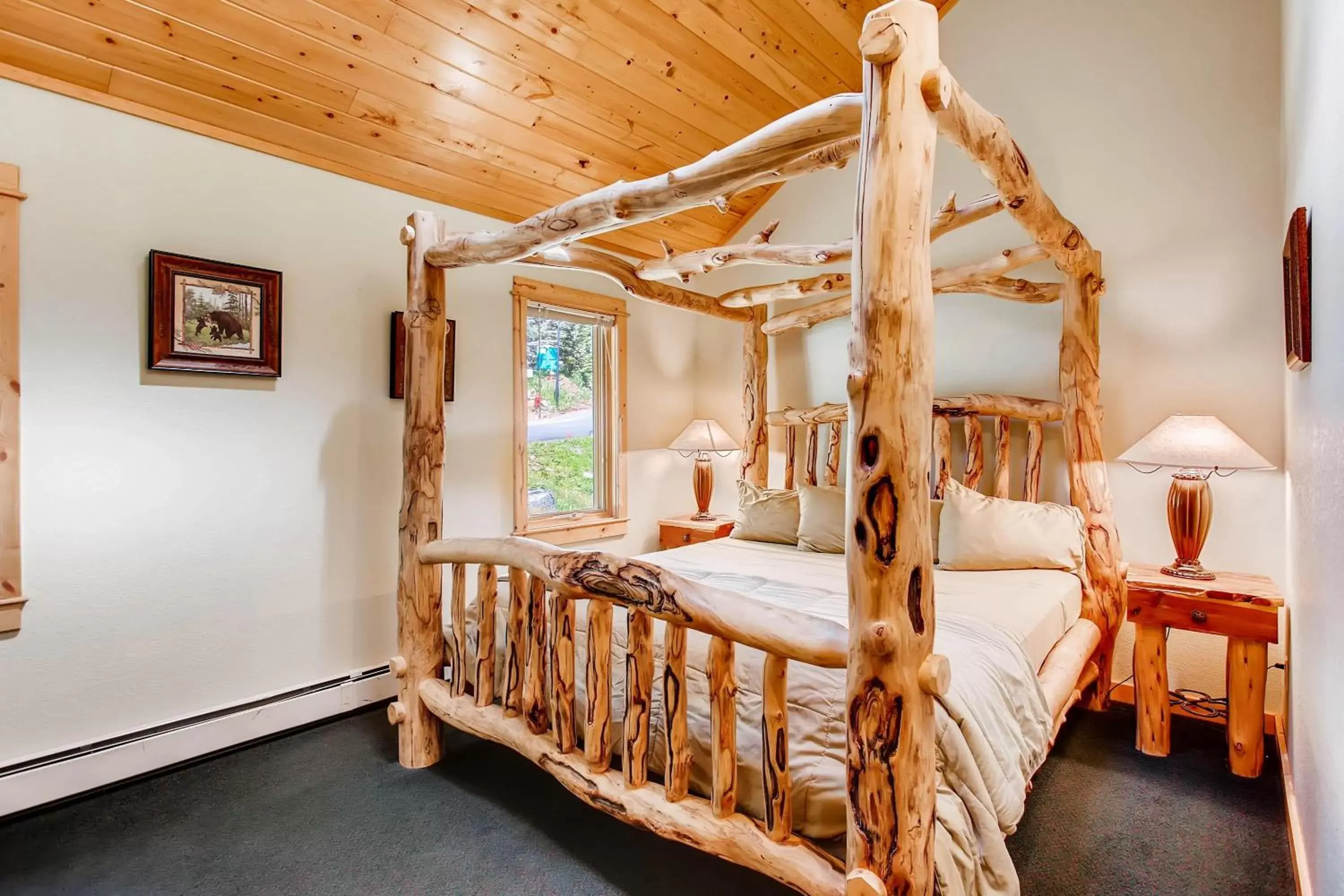 Two-Bedroom Suite in Estes Park Condos Two-Bedroom Suite in Estes Park Condos