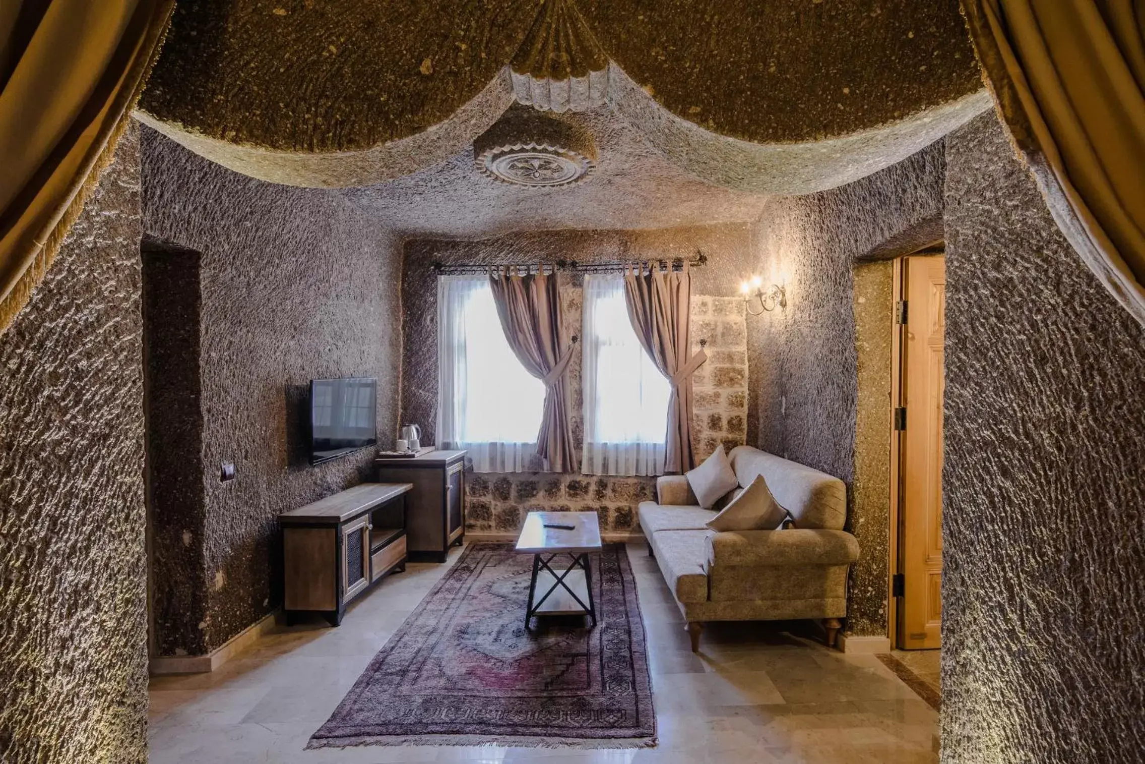 Living room, Seating Area in Lunar Cappadocia Hotel