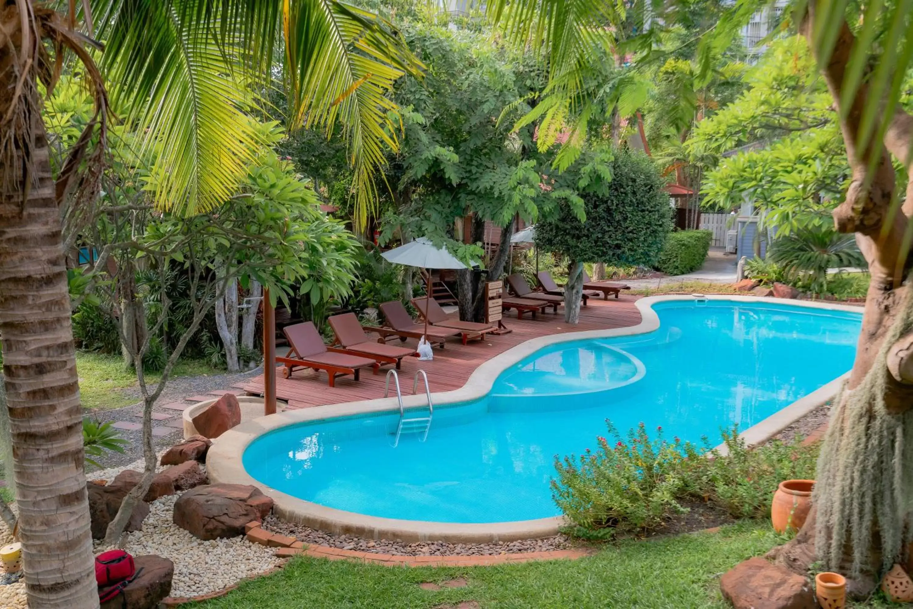 Swimming Pool in Baan Duangkaew Resort