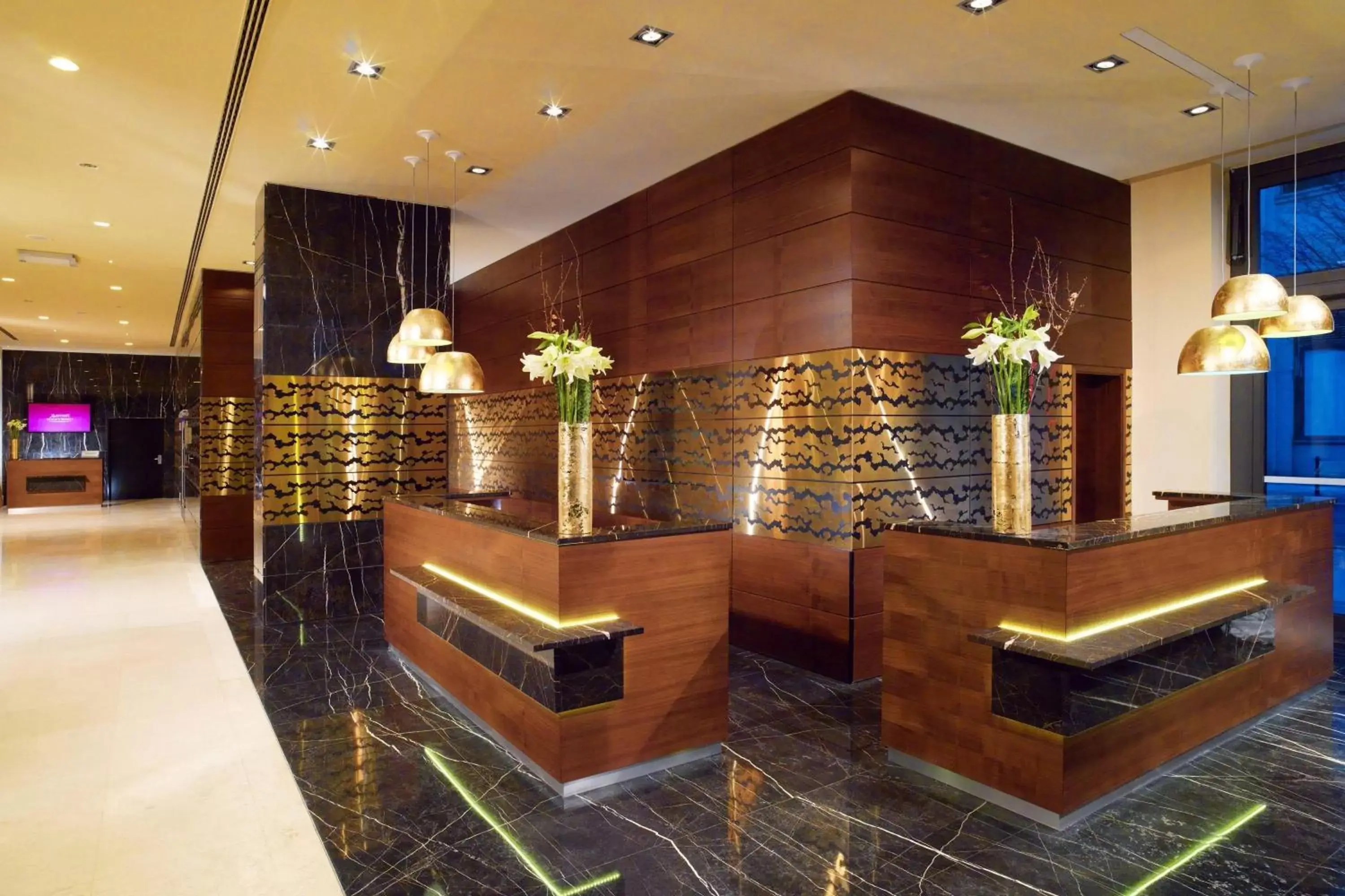 Property building, Lobby/Reception in Berlin Marriott Hotel