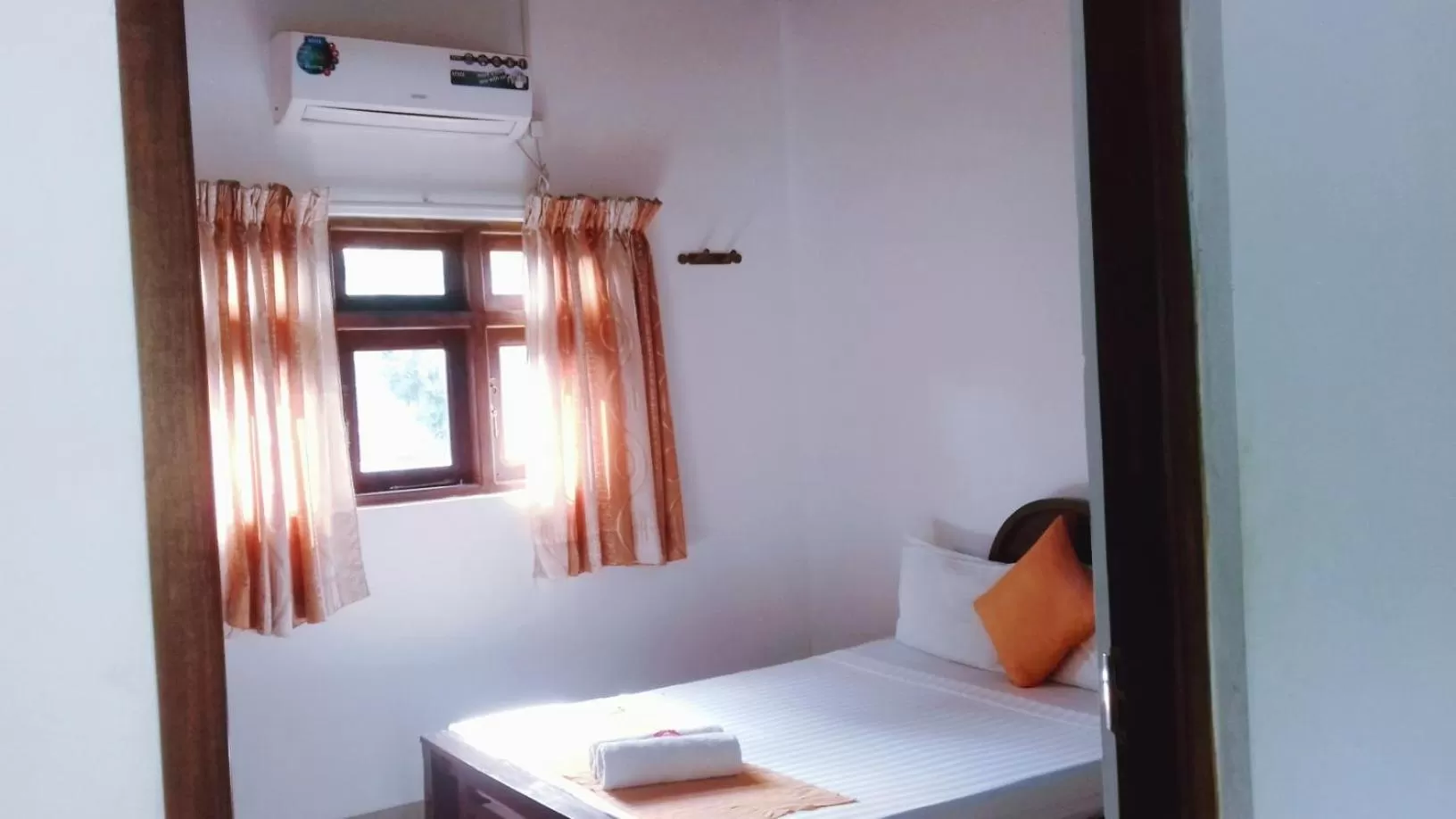 Bedroom in Villa DeLorenta