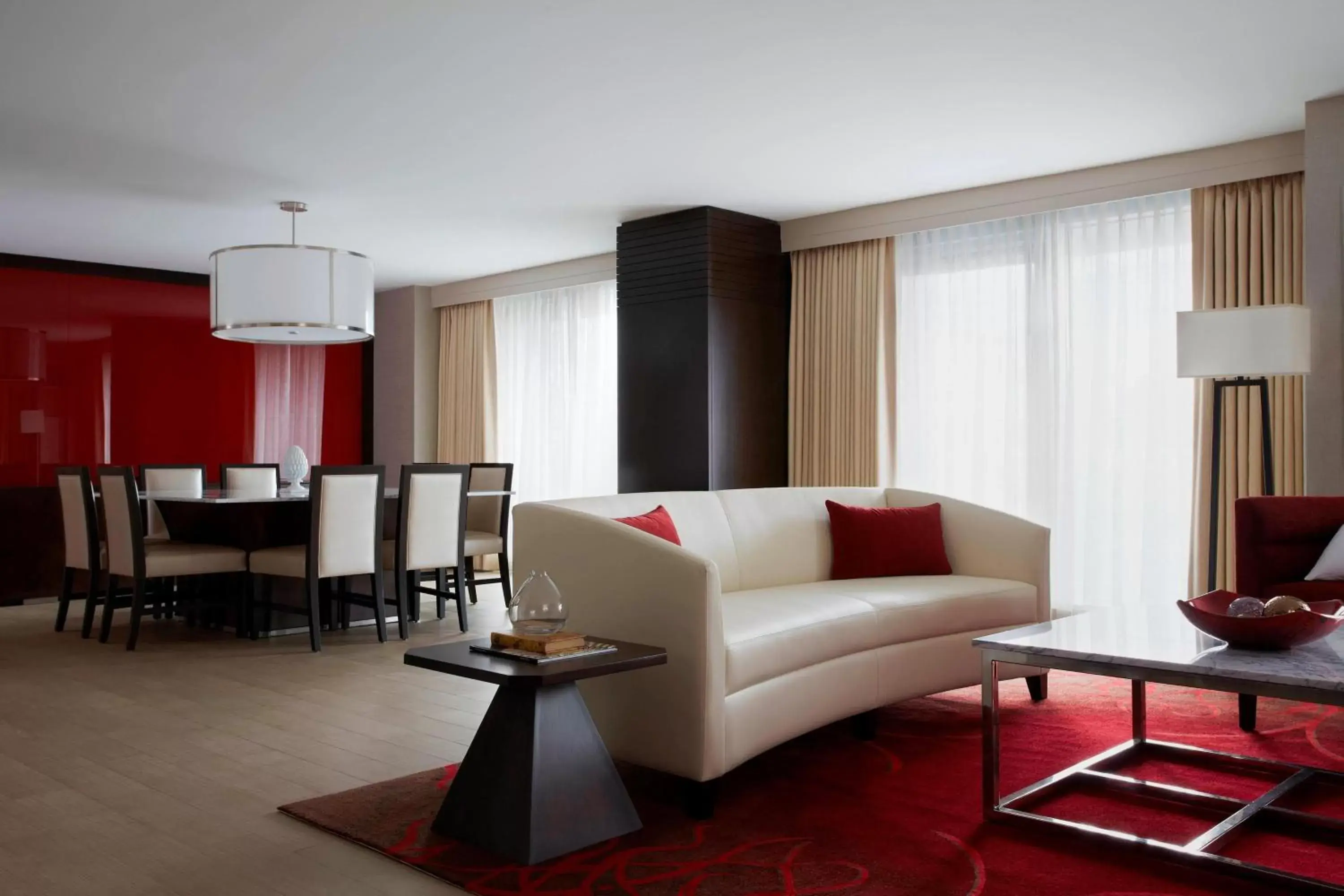 Photo of the whole room, Seating Area in Marriott Marquis Washington, DC