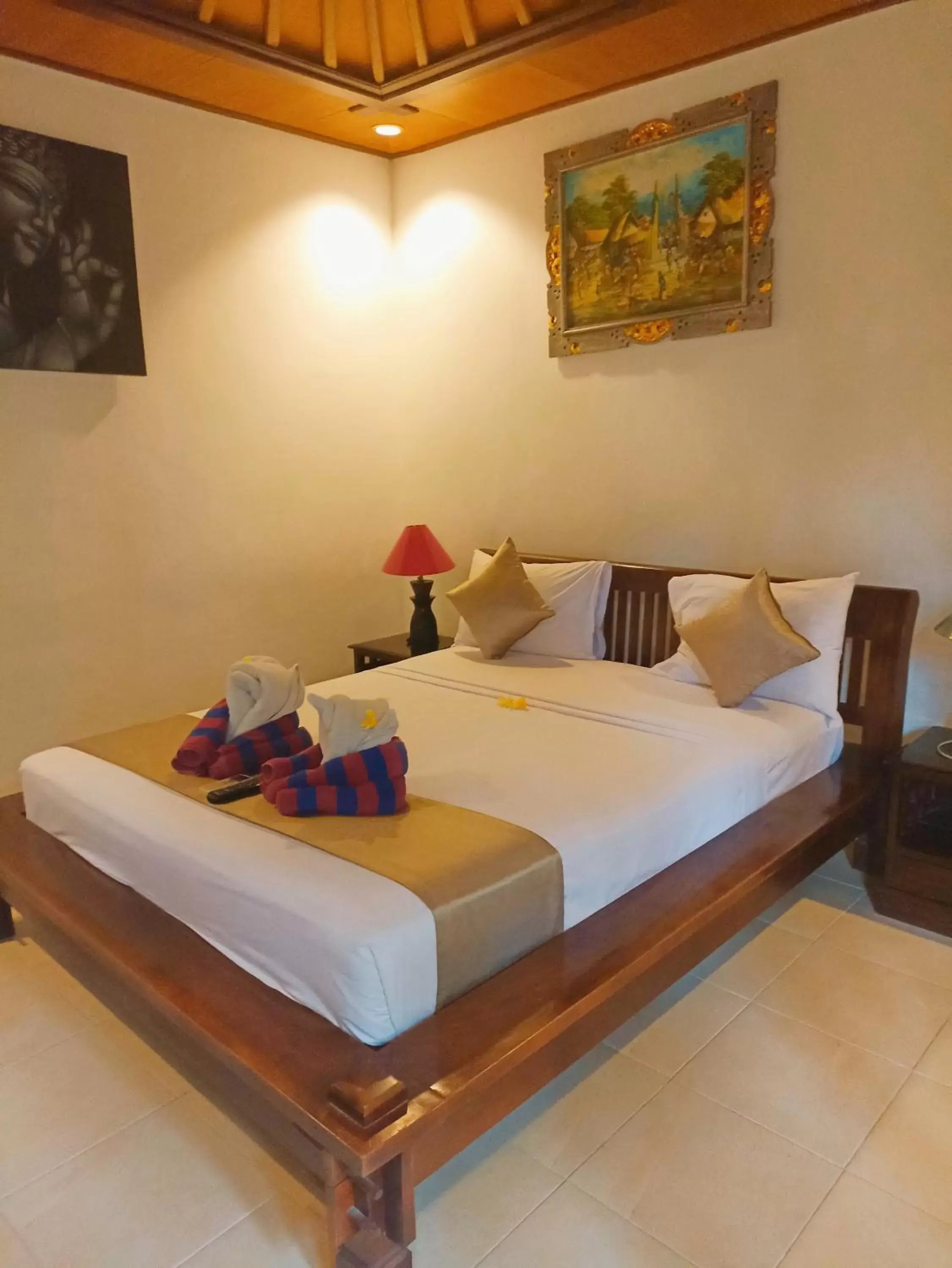 Deluxe Double Room with Garden View in Kusnadi Hotel Deluxe Double Room with Garden View in Kusnadi Hotel