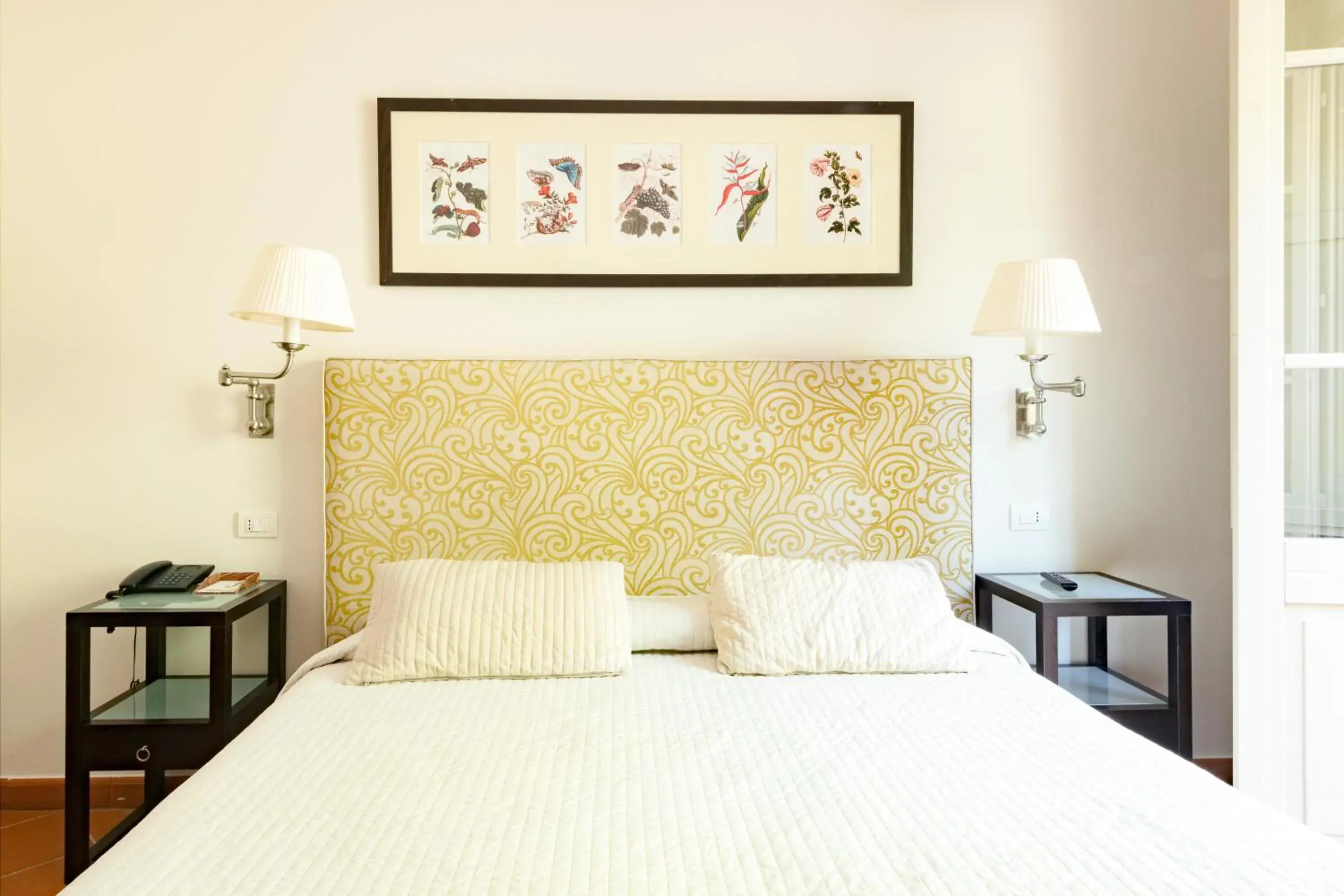 Garden, Bed in Si Montalcino Hotel & Restaurant