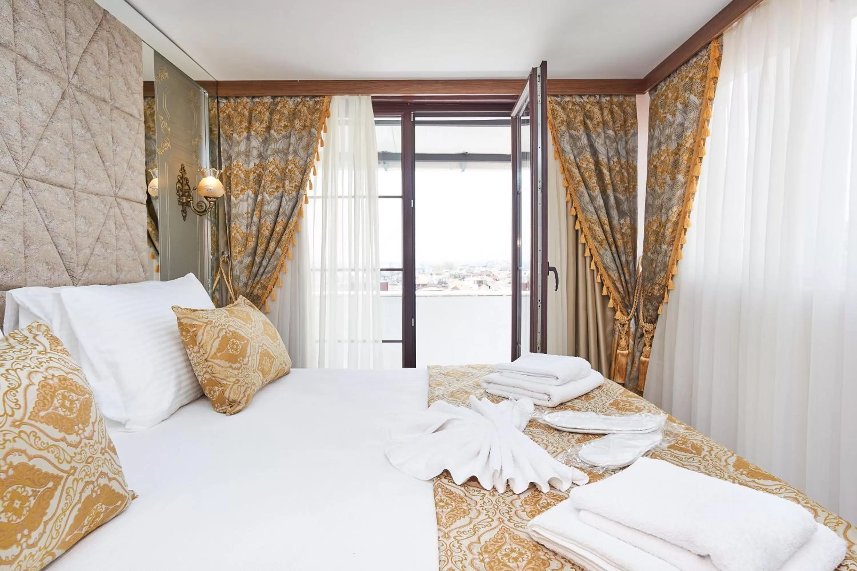 Bed in Sultan Suleyman Palace Hotel & Spa