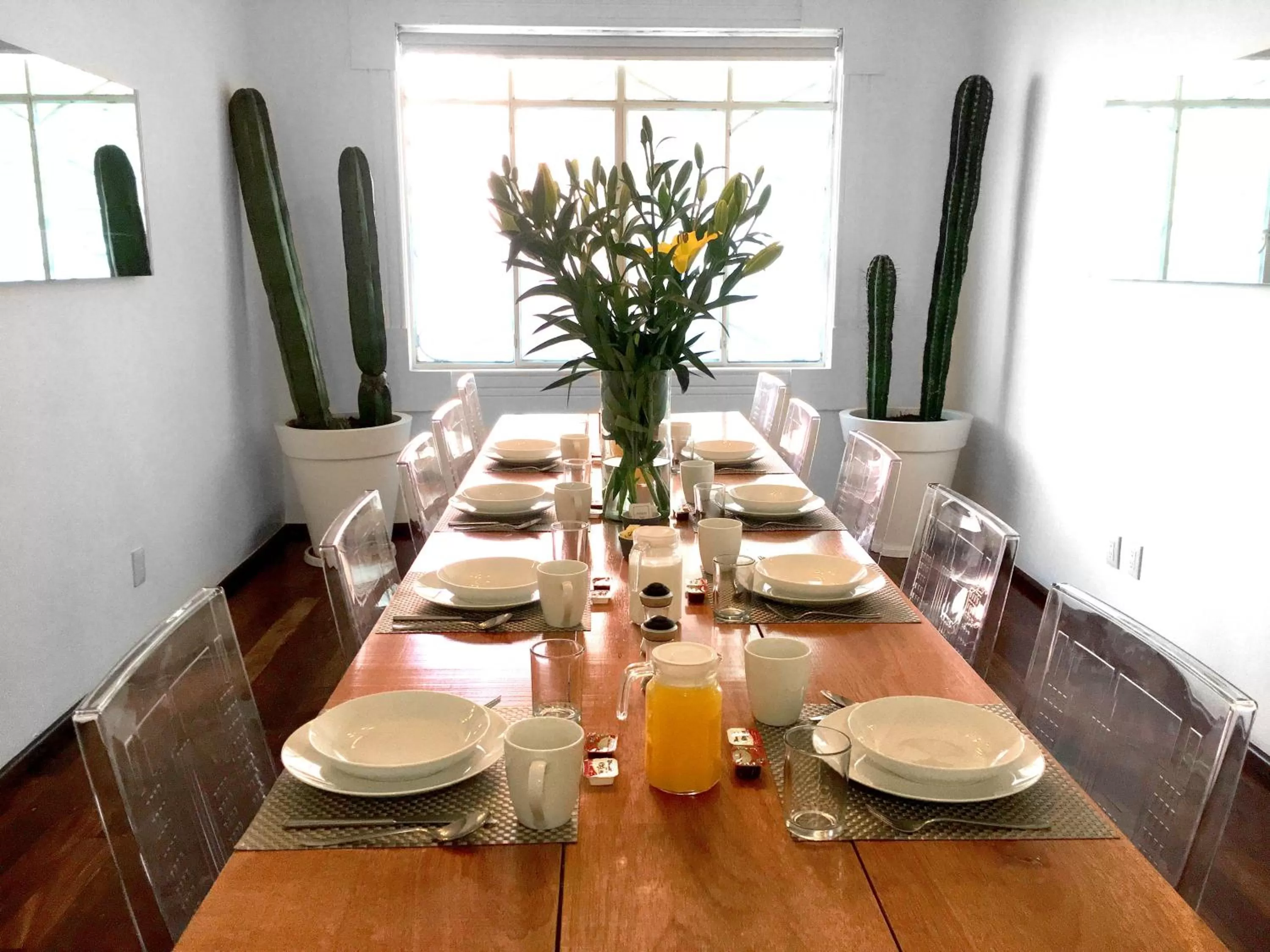 Breakfast, Restaurant/Places to Eat in Condesa Haus B&B