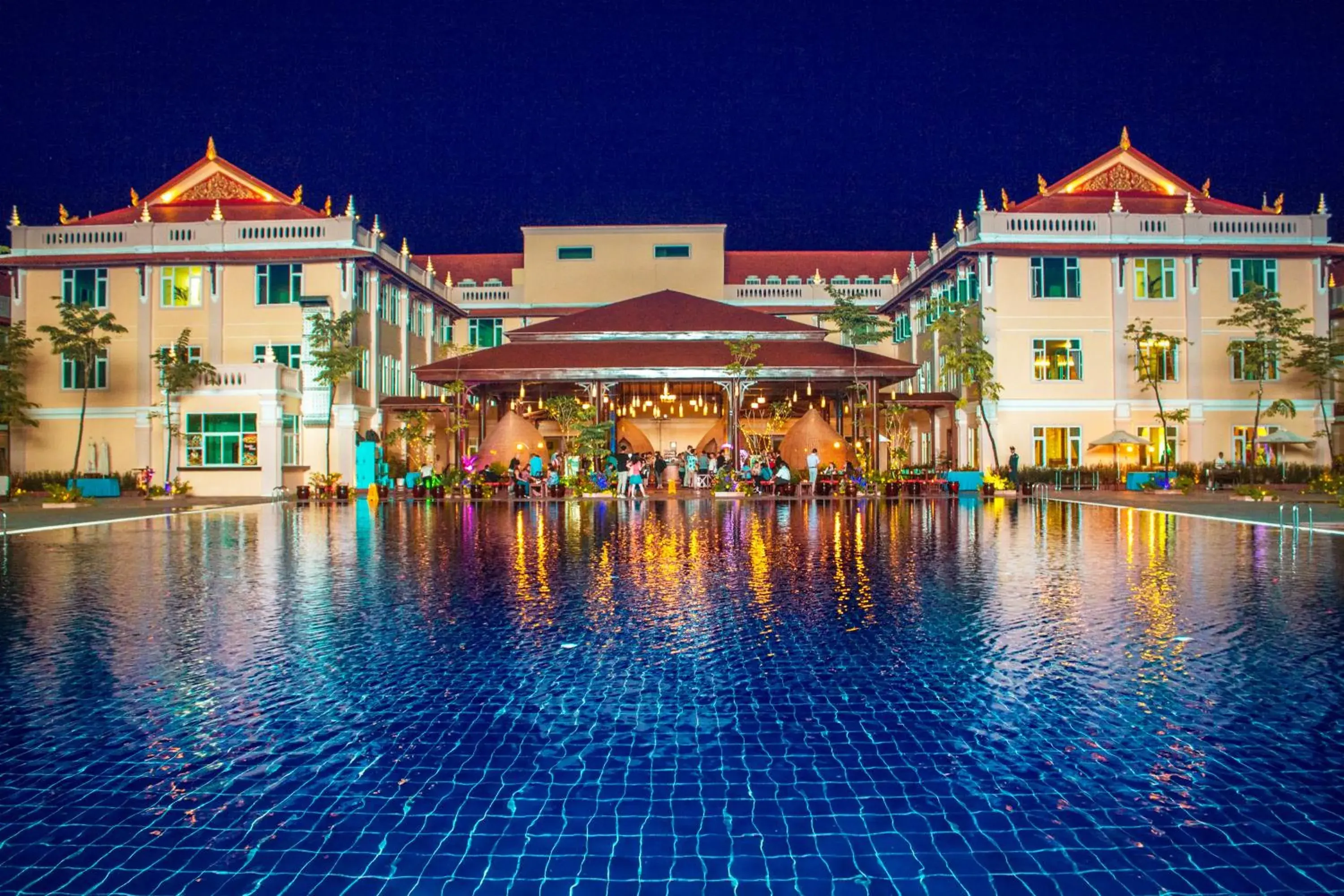 Swimming pool, Property Building in Sokha Siem Reap Resort & Convention Center