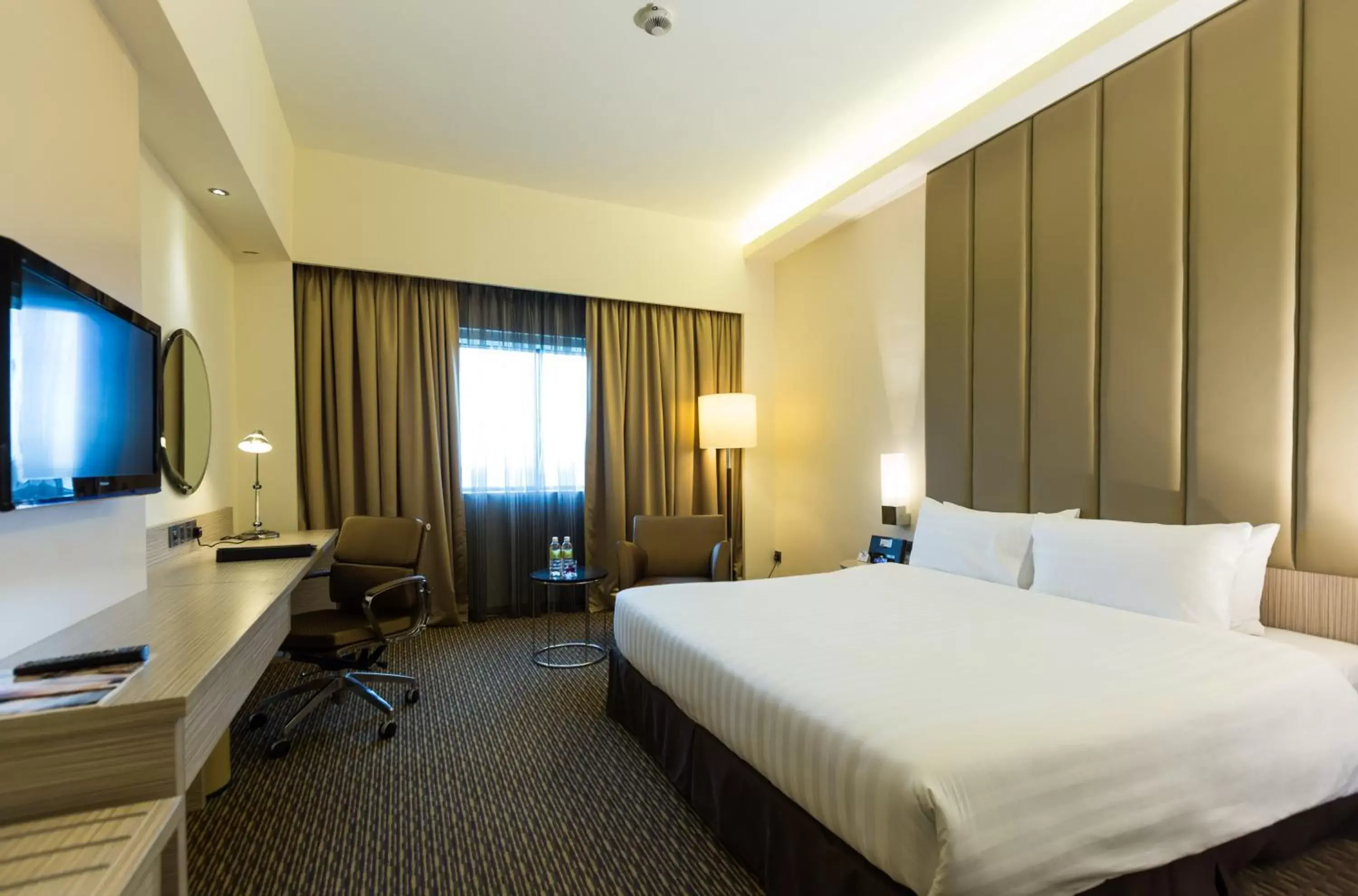 Shower, Bed in Sunway Hotel Seberang Jaya Shower, Bed in Sunway Hotel Seberang Jaya