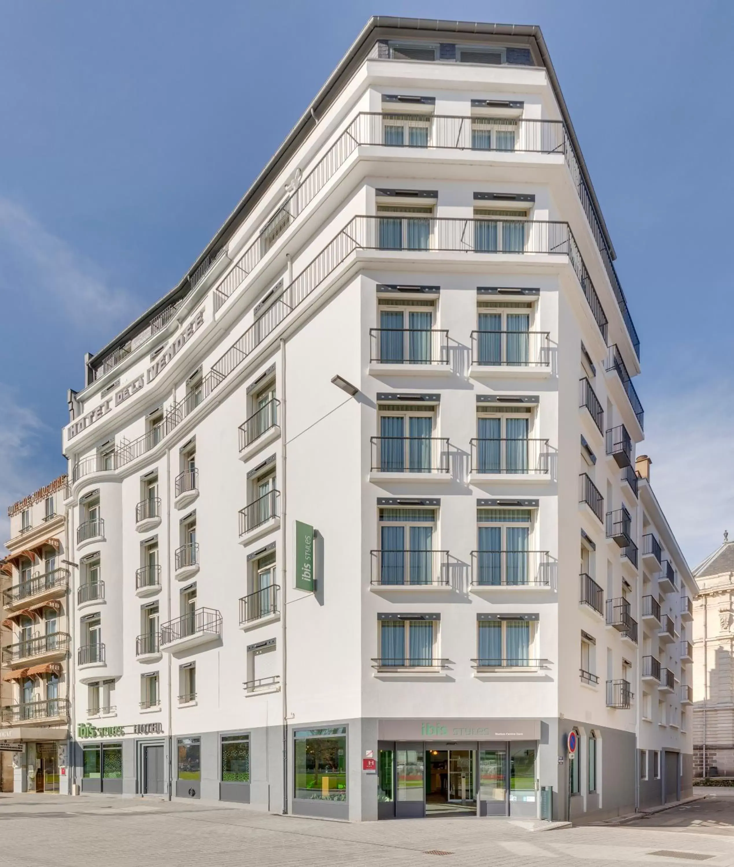 Facade/entrance, Property Building in ibis Styles Nantes Centre Gare